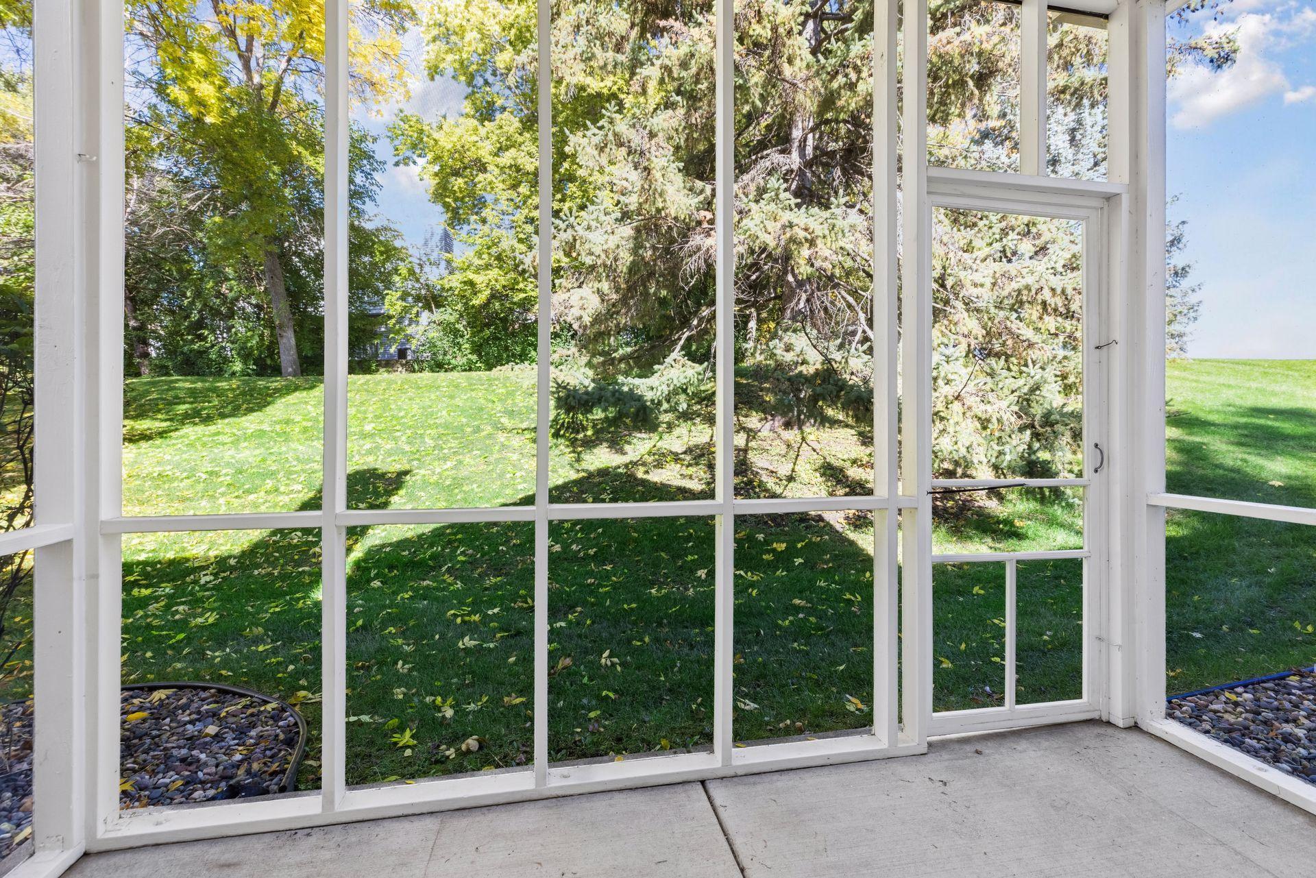 View of Residential at 11018 Oregon Curve, Bloomington MN 55438, Bloomington (34 of 77) - Mike Wilen | Minnesota Team Real Estate