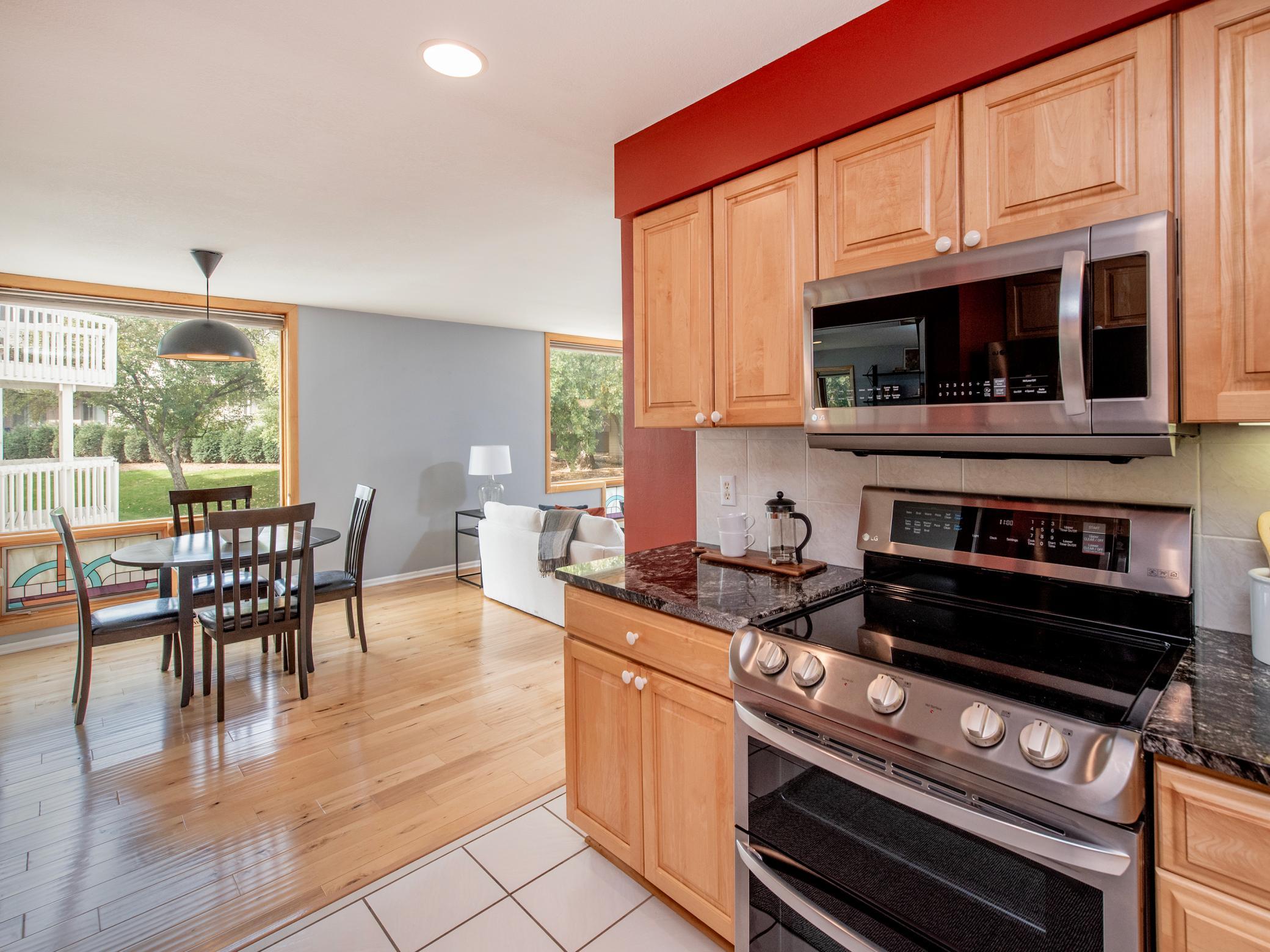 View of Residential at 3001 Lake Shore Drive #A, Minneapolis MN 55416, Minneapolis (9 of 50) - Mike Wilen | Minnesota Team Real Estate