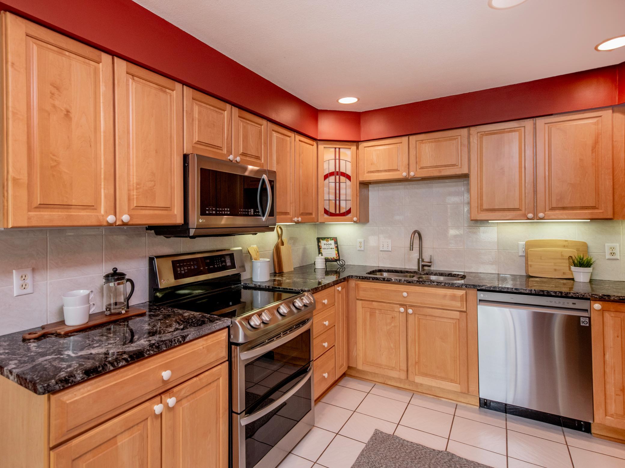 View of Residential at 3001 Lake Shore Drive #A, Minneapolis MN 55416, Minneapolis (6 of 50) - Mike Wilen | Minnesota Team Real Estate