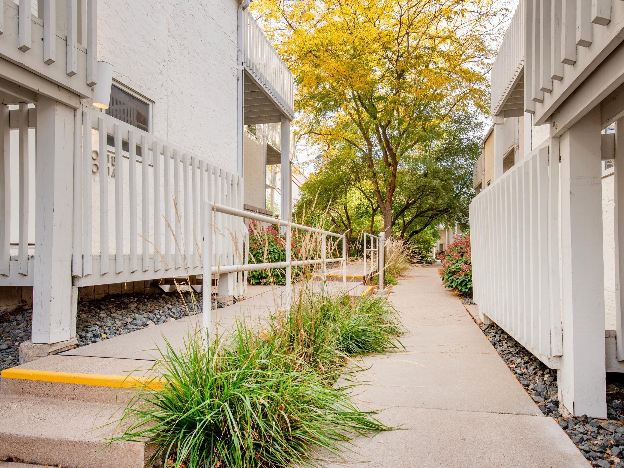View of Residential at 3001 Lake Shore Drive #A, Minneapolis MN 55416, Minneapolis (38 of 50) - Mike Wilen | Minnesota Team Real Estate