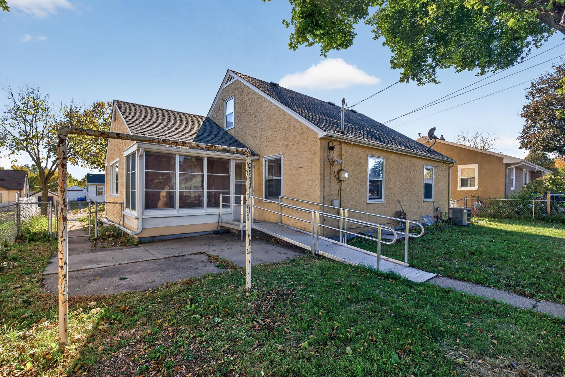 View of Residential at 1571 Arlington Avenue, Saint Paul MN 55106, Saint Paul (31 of 36) - Mike Wilen | Minnesota Team Real Estate