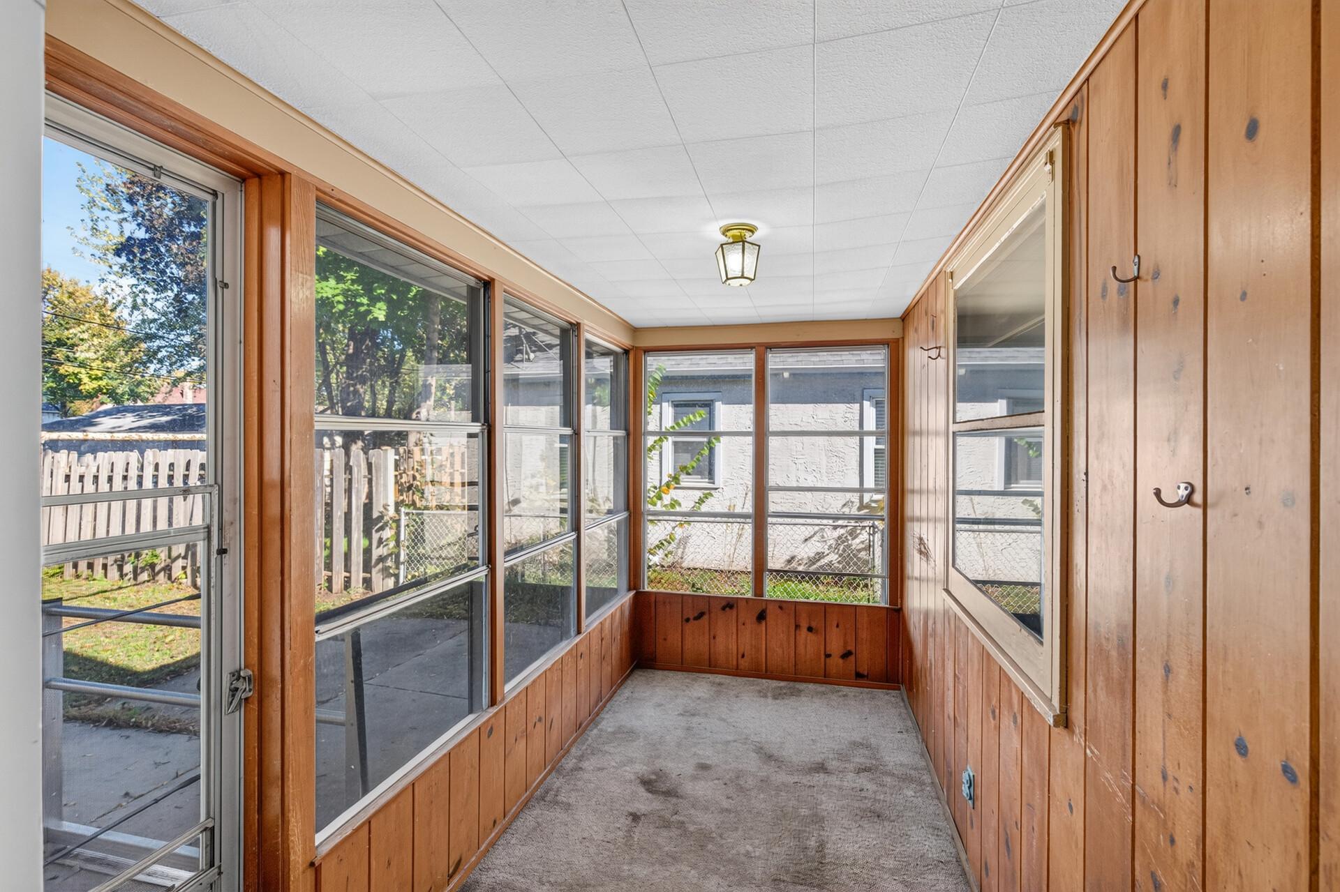 View of Residential at 1571 Arlington Avenue, Saint Paul MN 55106, Saint Paul (14 of 36) - Mike Wilen | Minnesota Team Real Estate