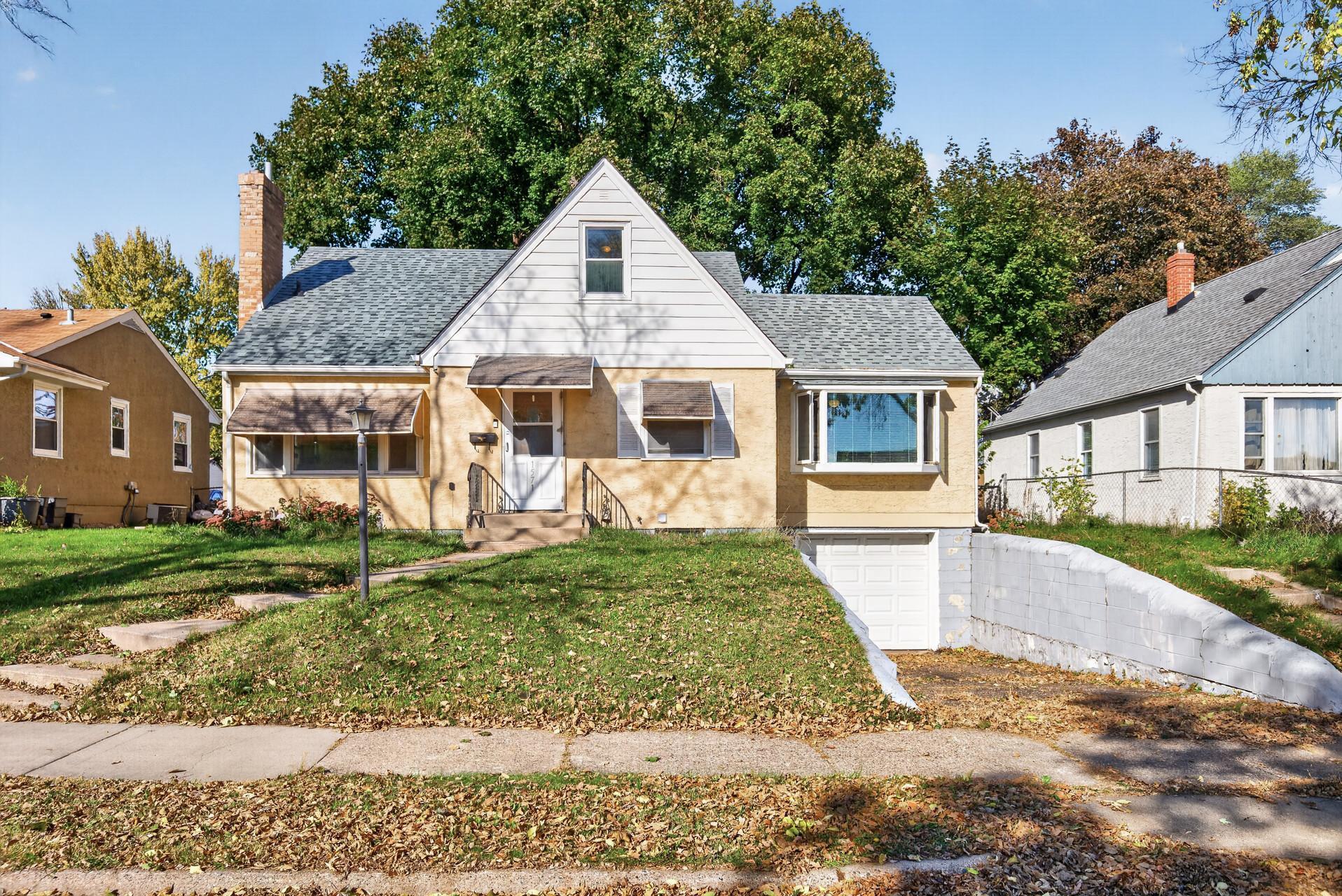 View of Single Family at 1571 Arlington Avenue, Saint Paul - Mike Wilen | Minnesota Team Real Estate