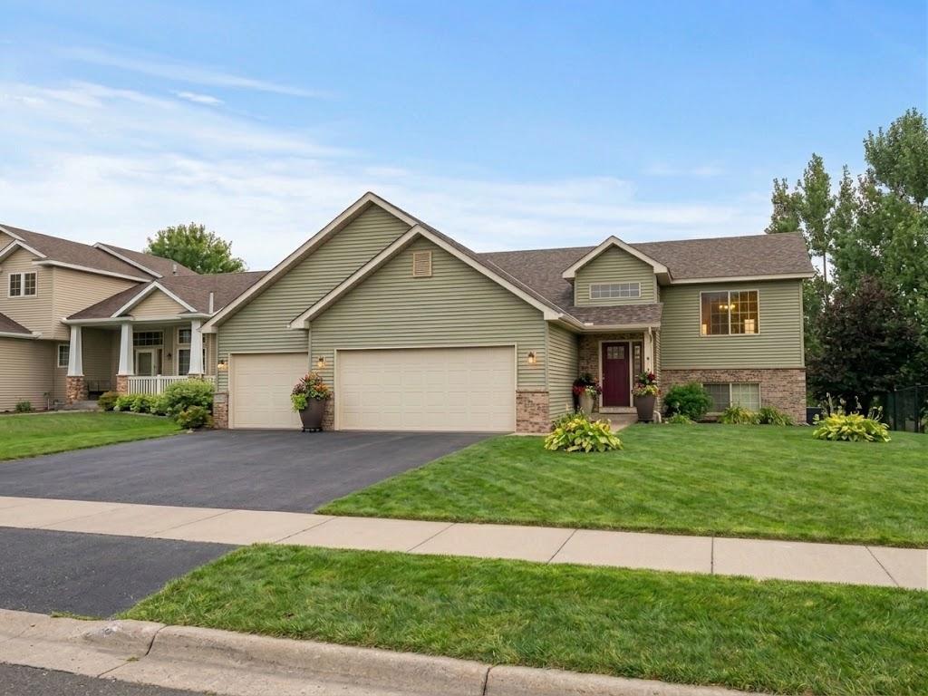 View of Residential at 936 Ivy Hills Road, Belle Plaine MN 56011, Belle Plaine (2 of 44) - Mike Wilen | Minnesota Team Real Estate
