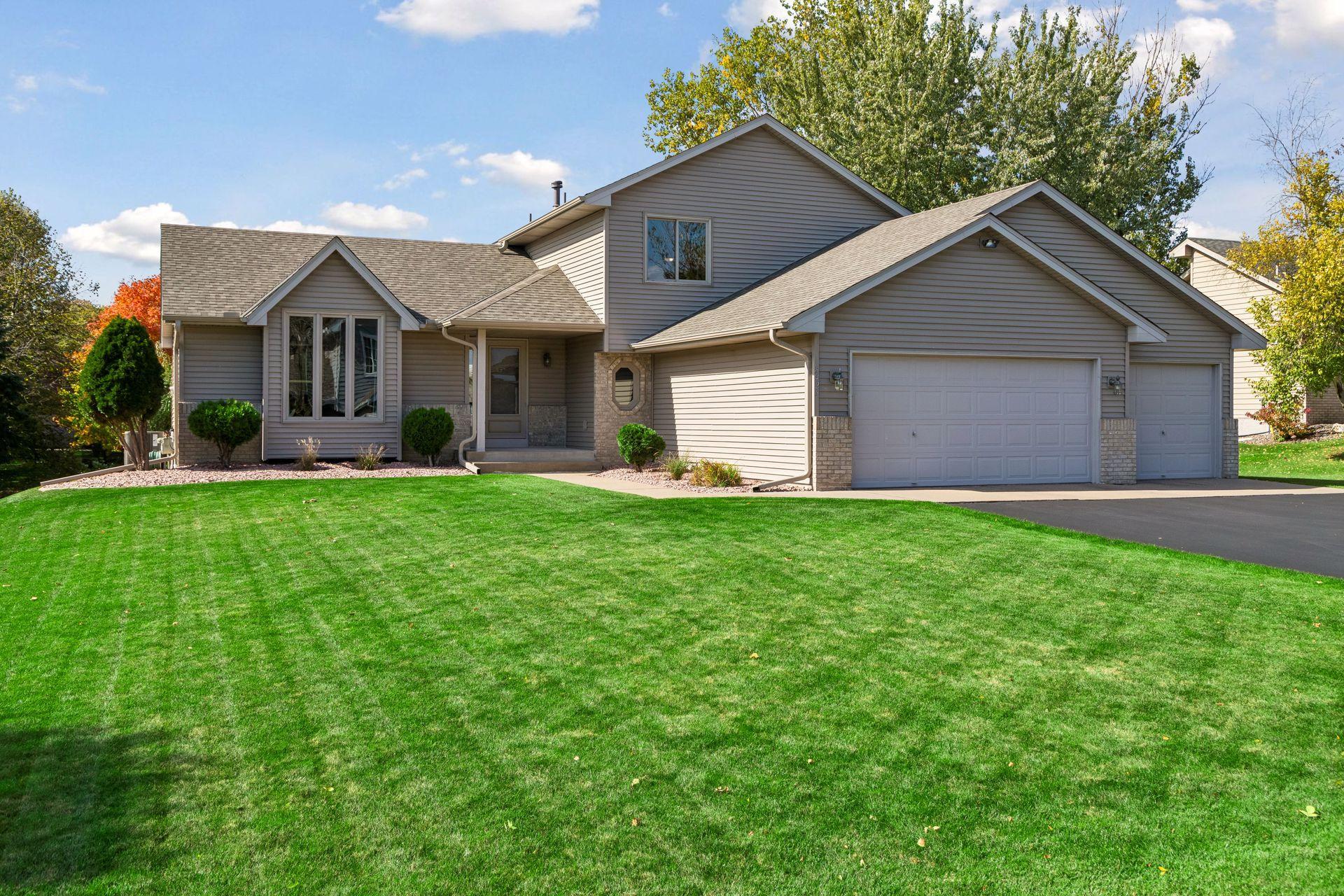 View of Residential at 5425 Teakwood Lane, Plymouth MN 55442, Plymouth (28 of 33) - Mike Wilen | Minnesota Team Real Estate
