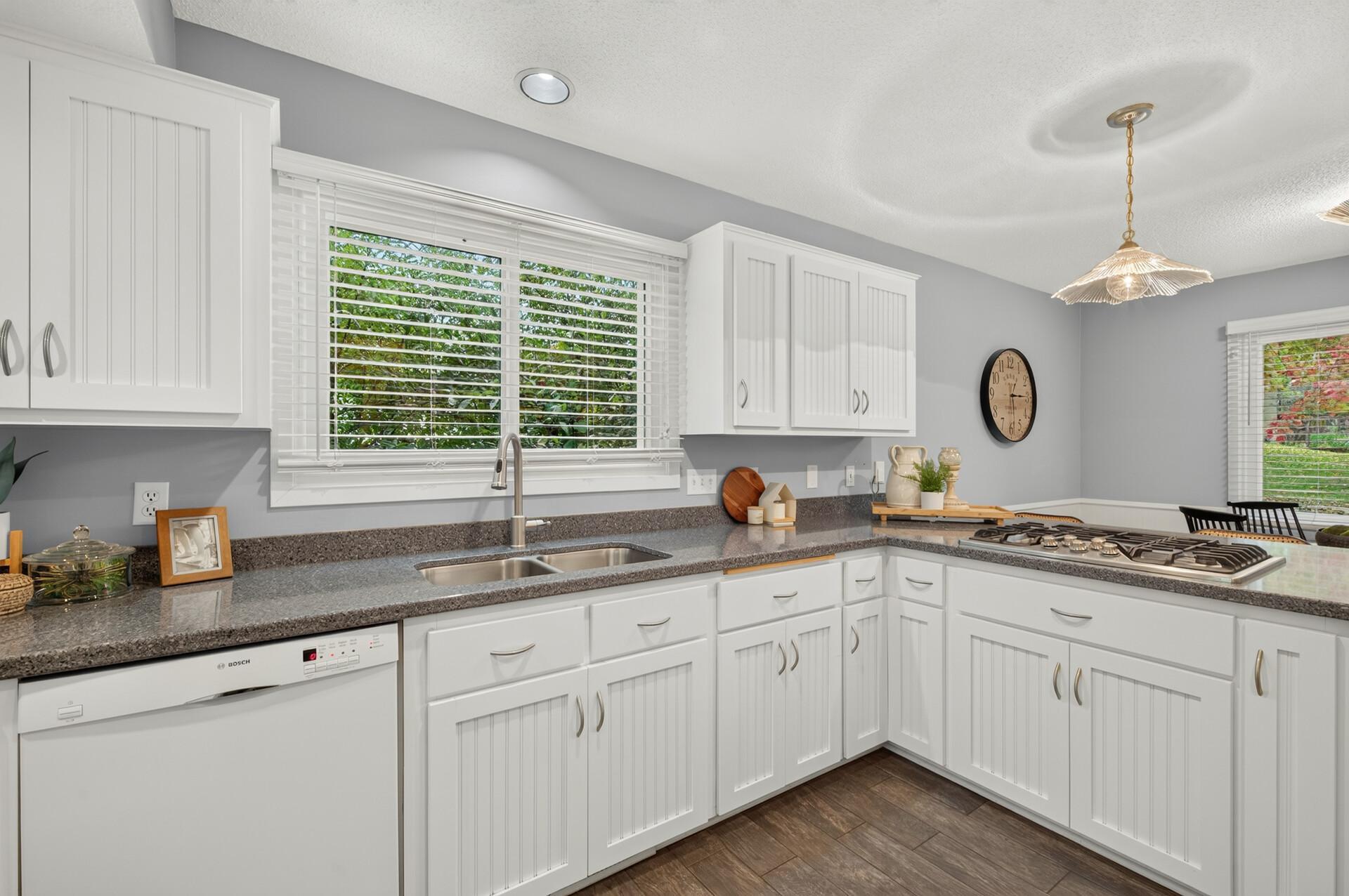 View of Residential at 7610 Lanewood Lane, Maple Grove MN 55311, Maple Grove (21 of 57) - Mike Wilen | Minnesota Team Real Estate
