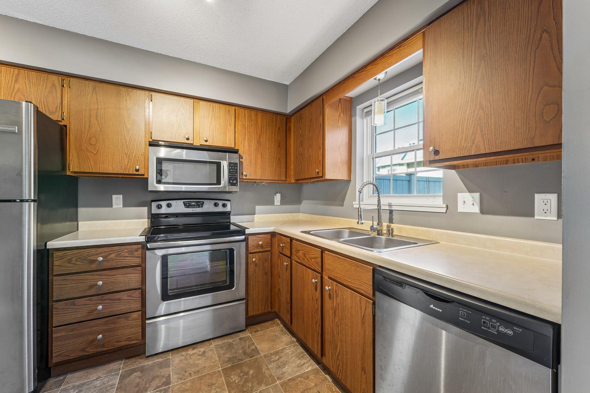 View of Residential at 10651 Sherman Drive, Eden Prairie MN 55347, Eden Prairie (13 of 34) - Mike Wilen | Minnesota Team Real Estate