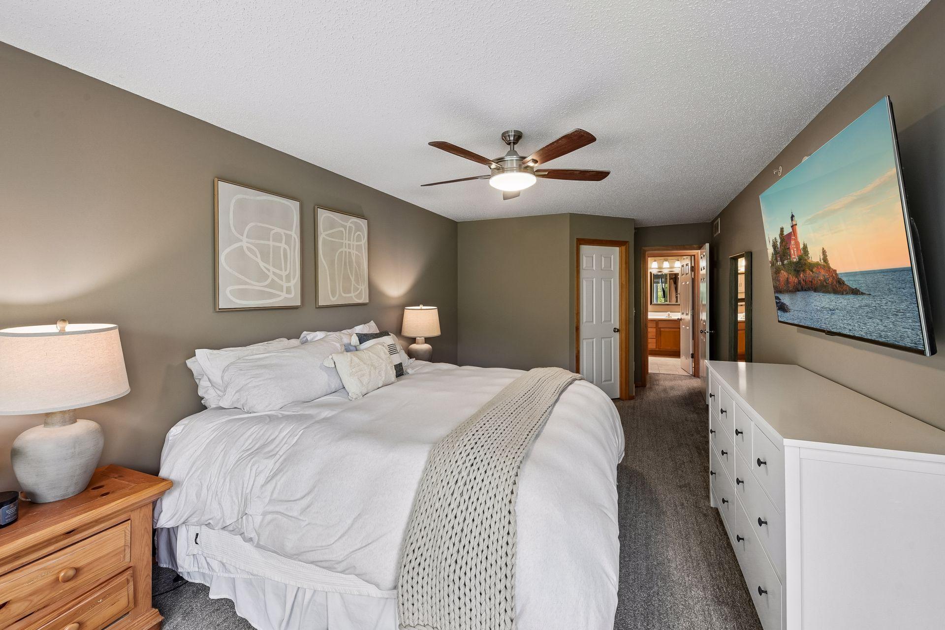 View of Residential at 8409 Townsend Drive, Eden Prairie MN 55344, Eden Prairie (31 of 43) - Mike Wilen | Minnesota Team Real Estate
