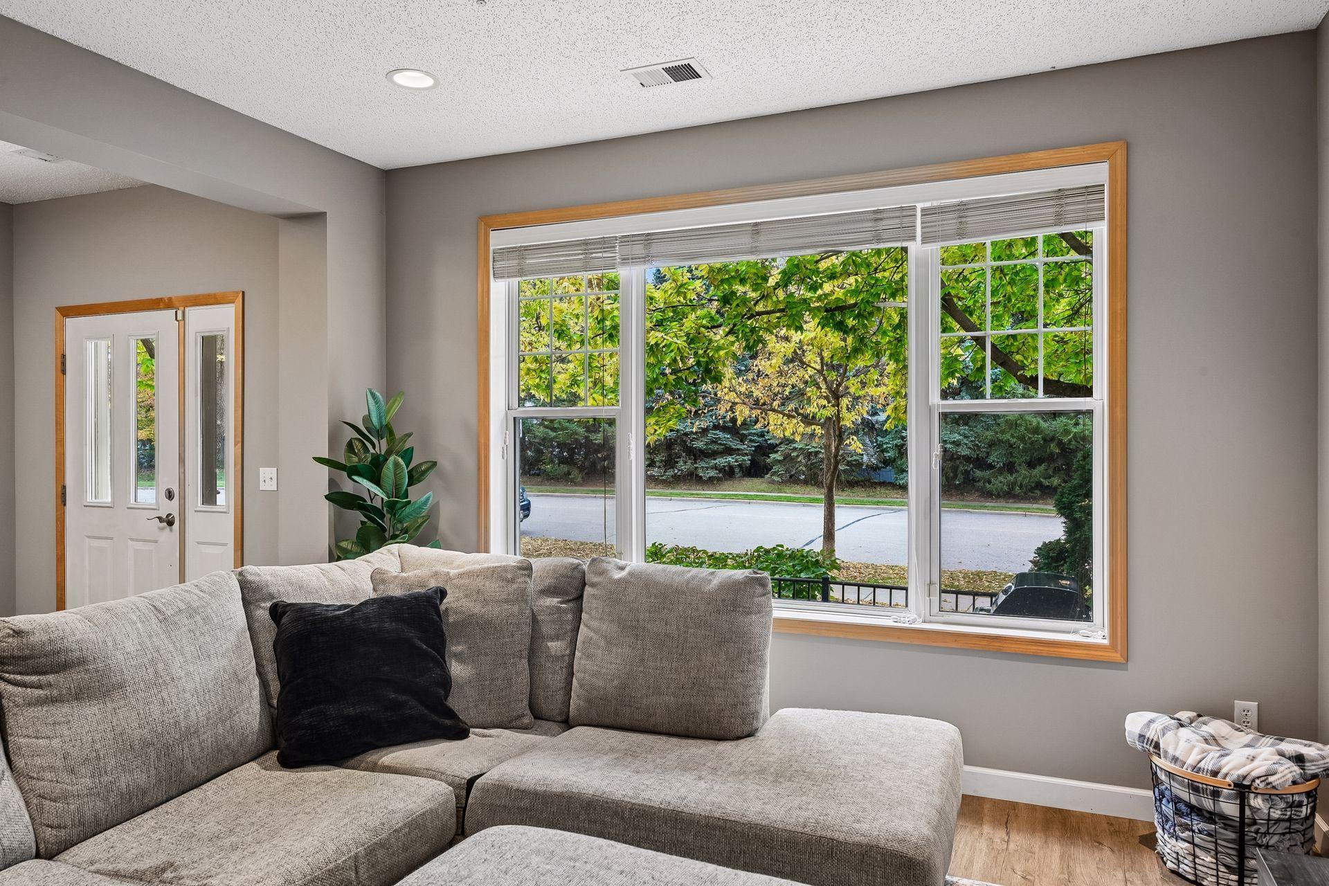 View of Residential at 8409 Townsend Drive, Eden Prairie MN 55344, Eden Prairie (7 of 43) - Mike Wilen | Minnesota Team Real Estate