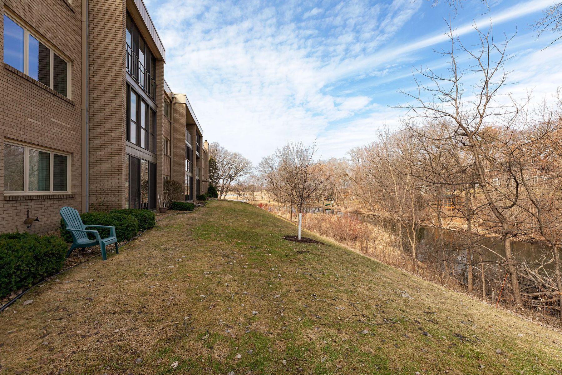 View of Residential at 4350 Brookside Court #206, Edina MN 55436, Edina (32 of 33) - Mike Wilen | Minnesota Team Real Estate