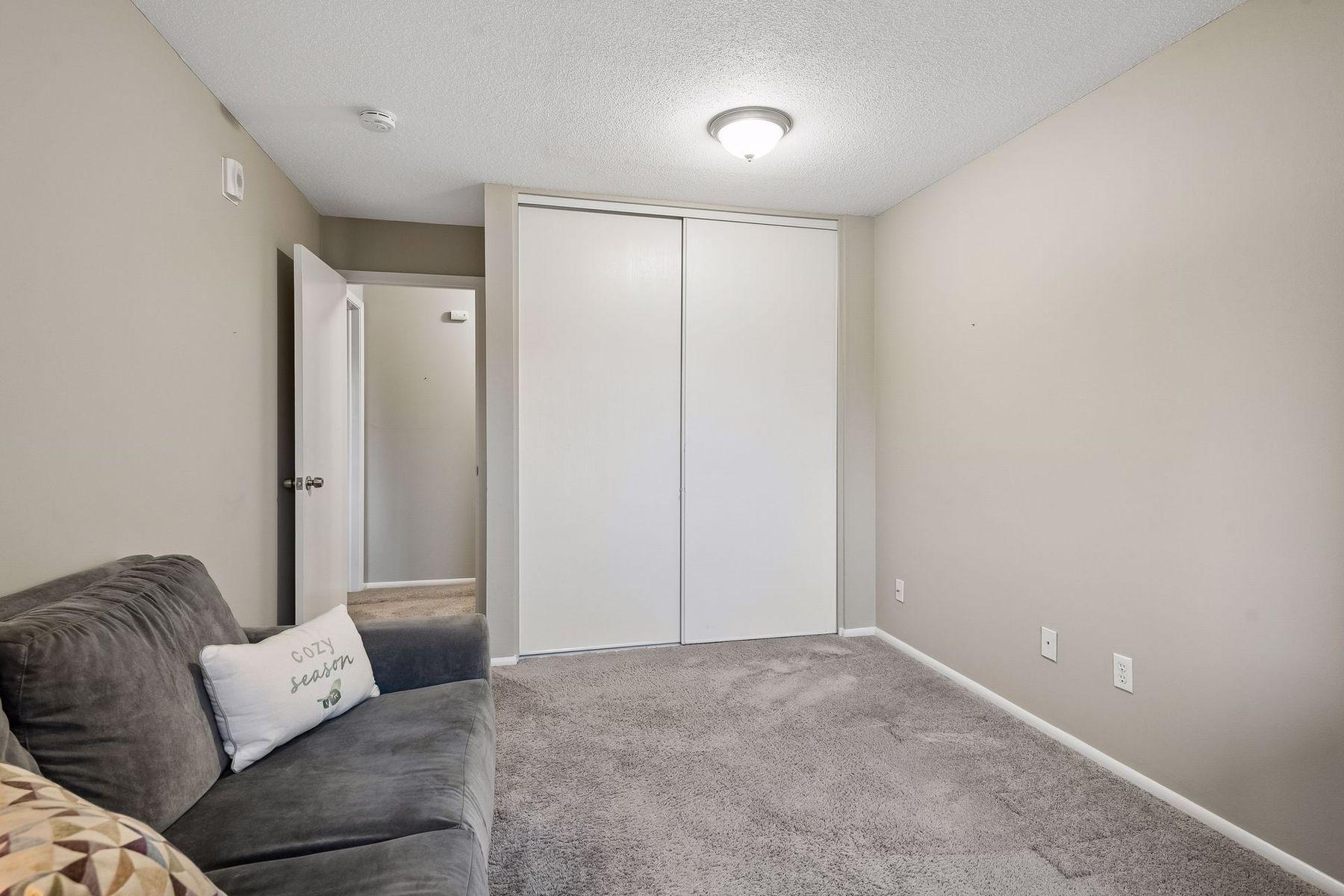 View of Residential at 4350 Brookside Court #206, Edina MN 55436, Edina (24 of 33) - Mike Wilen | Minnesota Team Real Estate