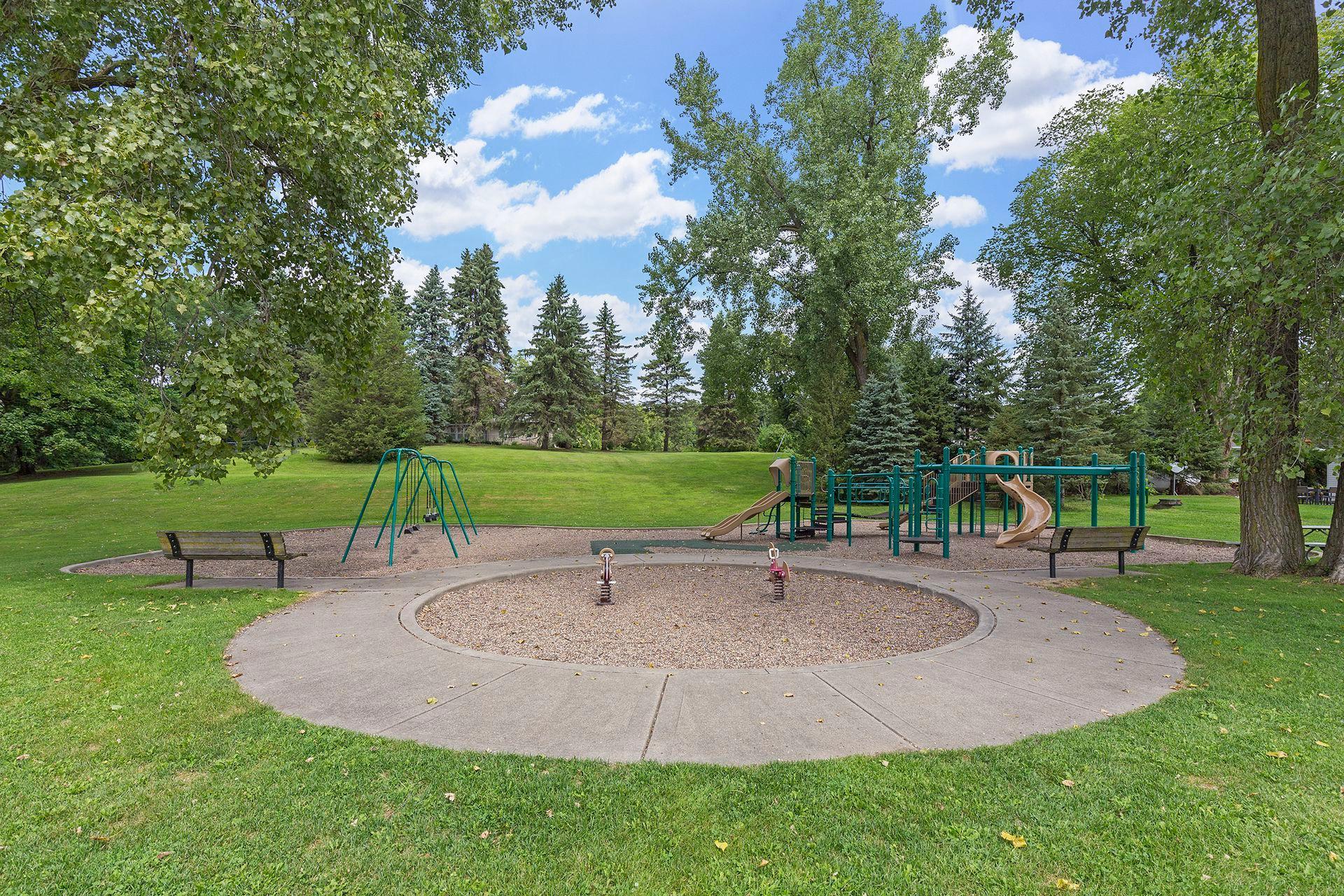 View of Residential at 5201 Birchcrest Drive, Edina MN 55436, Edina (42 of 45) - Mike Wilen | Minnesota Team Real Estate