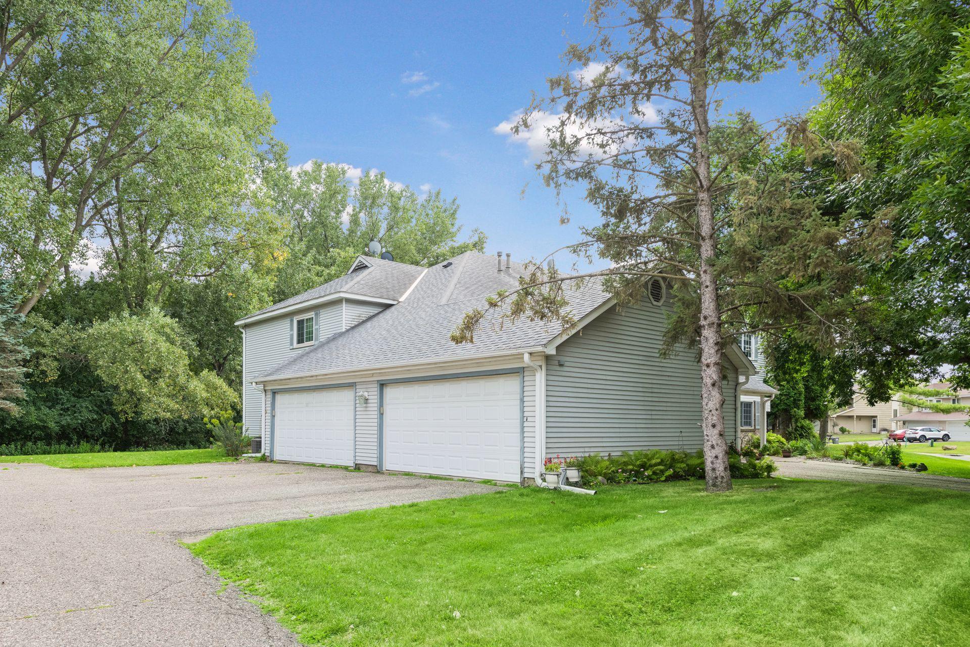 View of Residential at 15275 Lesley Lane, Eden Prairie MN 55346, Eden Prairie (25 of 25) - Mike Wilen | Minnesota Team Real Estate