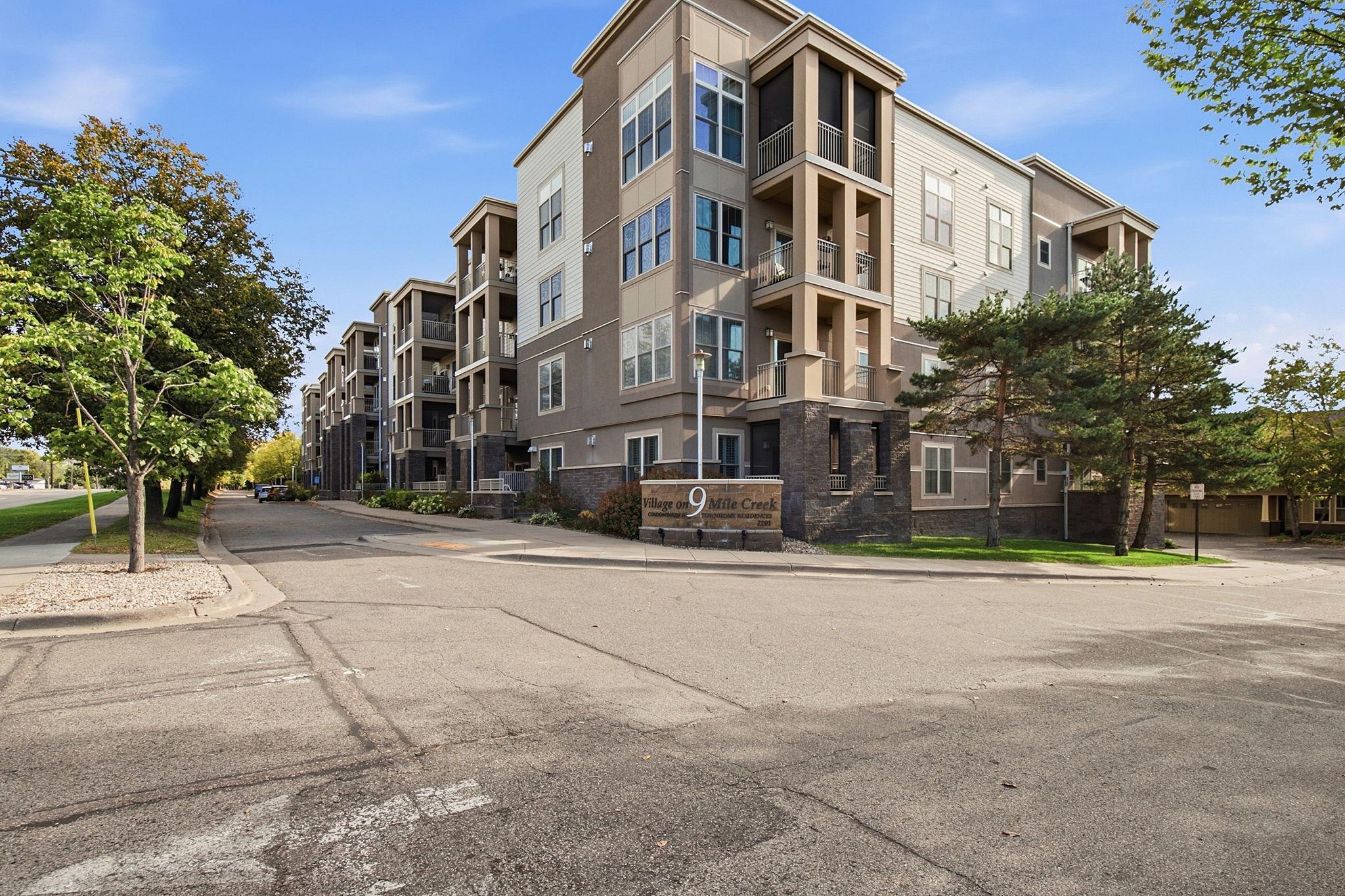 View of Residential at 2201 Village Lane #A213, Bloomington MN 55431, Bloomington (34 of 40) - Mike Wilen | Minnesota Team Real Estate
