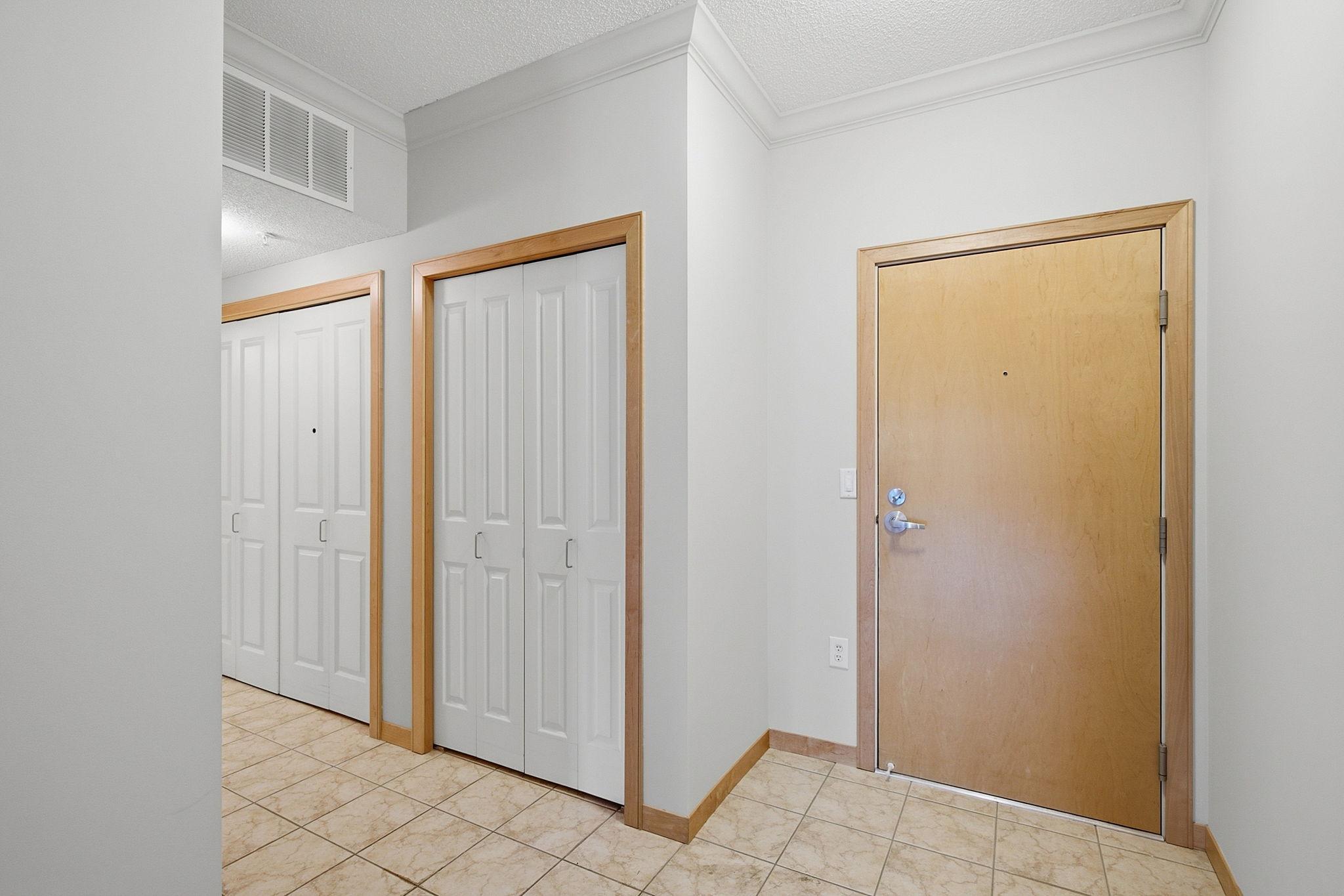 View of Residential at 2201 Village Lane #A213, Bloomington MN 55431, Bloomington (15 of 40) - Mike Wilen | Minnesota Team Real Estate