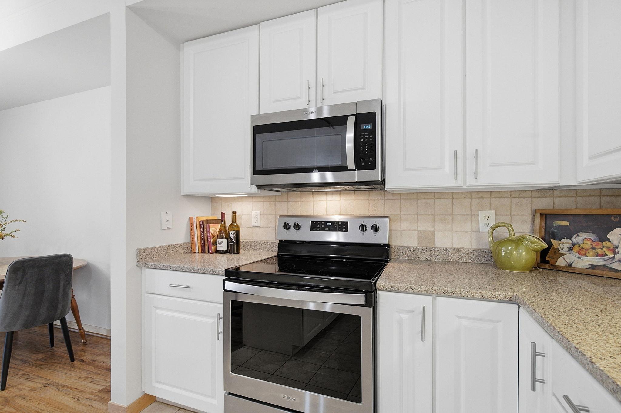 View of Residential at 2201 Village Lane #A213, Bloomington MN 55431, Bloomington (9 of 40) - Mike Wilen | Minnesota Team Real Estate