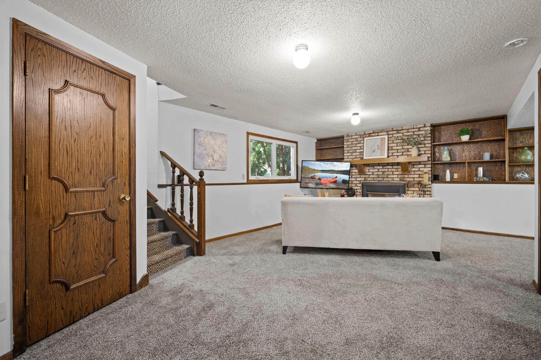 View of Residential at 11547 Flintwood Street, Coon Rapids MN 55448, Coon Rapids (37 of 62) - Mike Wilen | Minnesota Team Real Estate