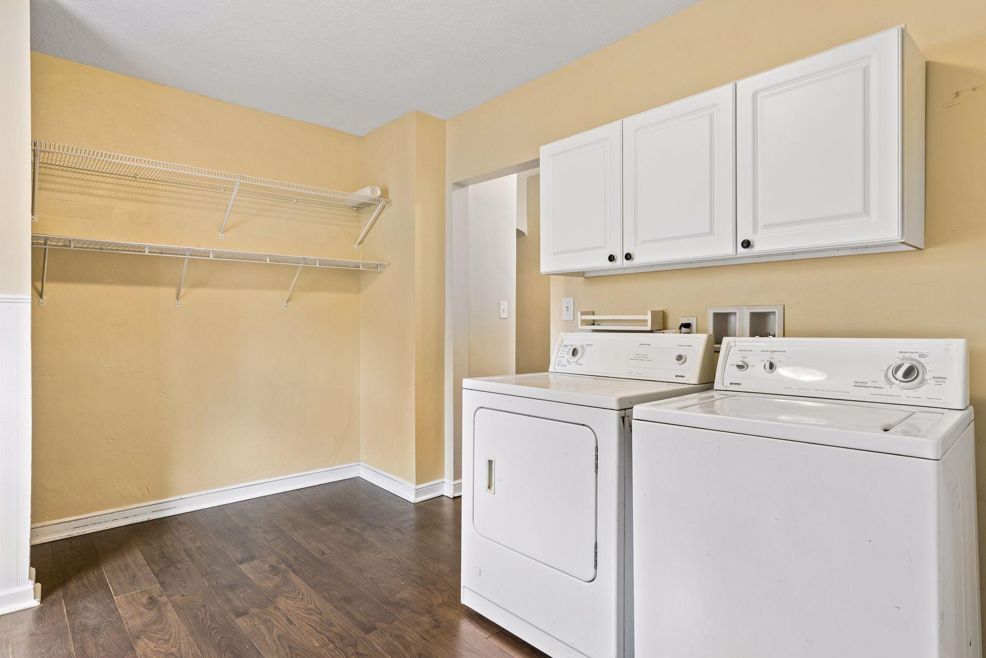 View of Residential at 220 Winifred Street, Saint Paul MN 55107, Saint Paul (15 of 27) - Mike Wilen | Minnesota Team Real Estate