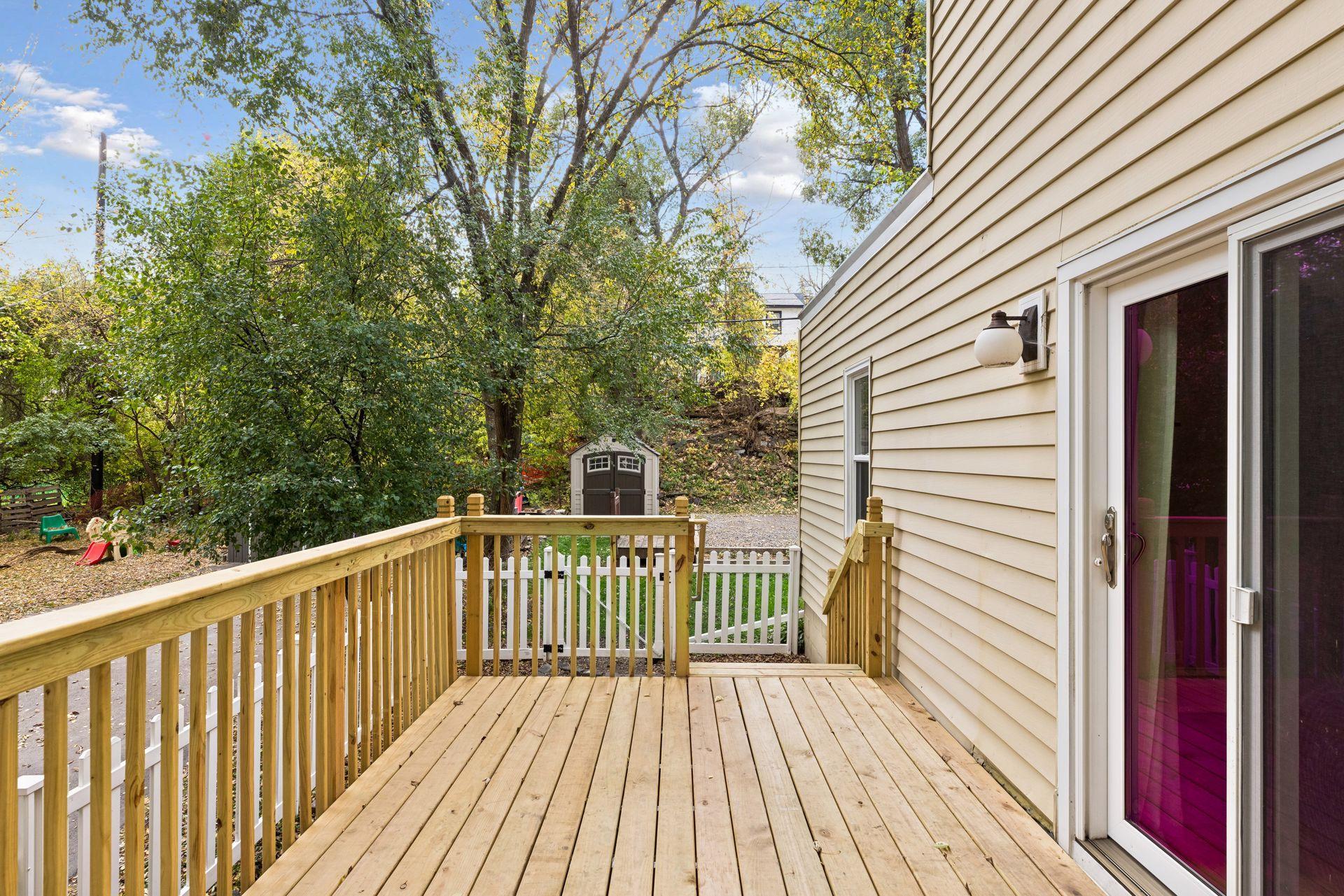 View of Residential at 220 Winifred Street, Saint Paul MN 55107, Saint Paul (26 of 27) - Mike Wilen | Minnesota Team Real Estate