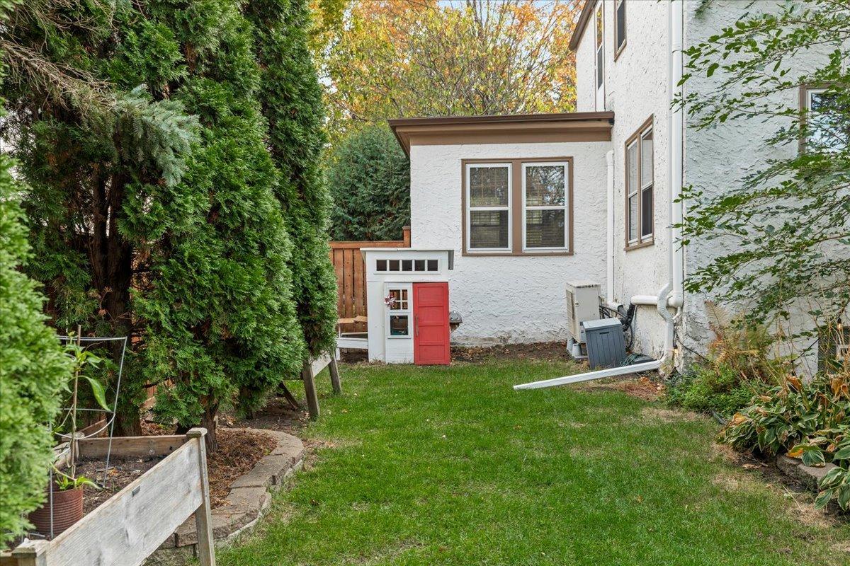 View of Residential at 1753 Bayard Avenue, Saint Paul MN 55116, Saint Paul (39 of 44) - Mike Wilen | Minnesota Team Real Estate