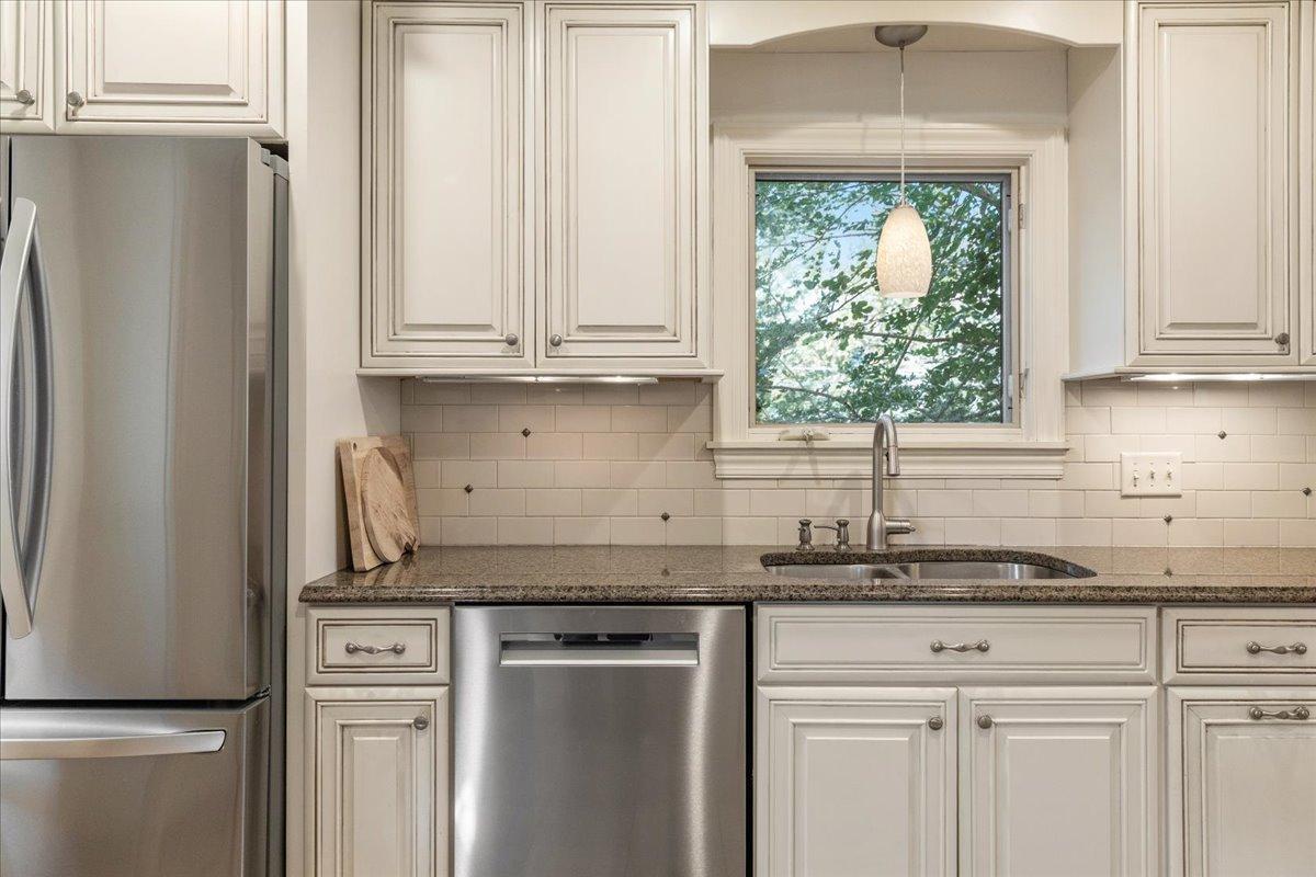 View of Residential at 1753 Bayard Avenue, Saint Paul MN 55116, Saint Paul (17 of 44) - Mike Wilen | Minnesota Team Real Estate