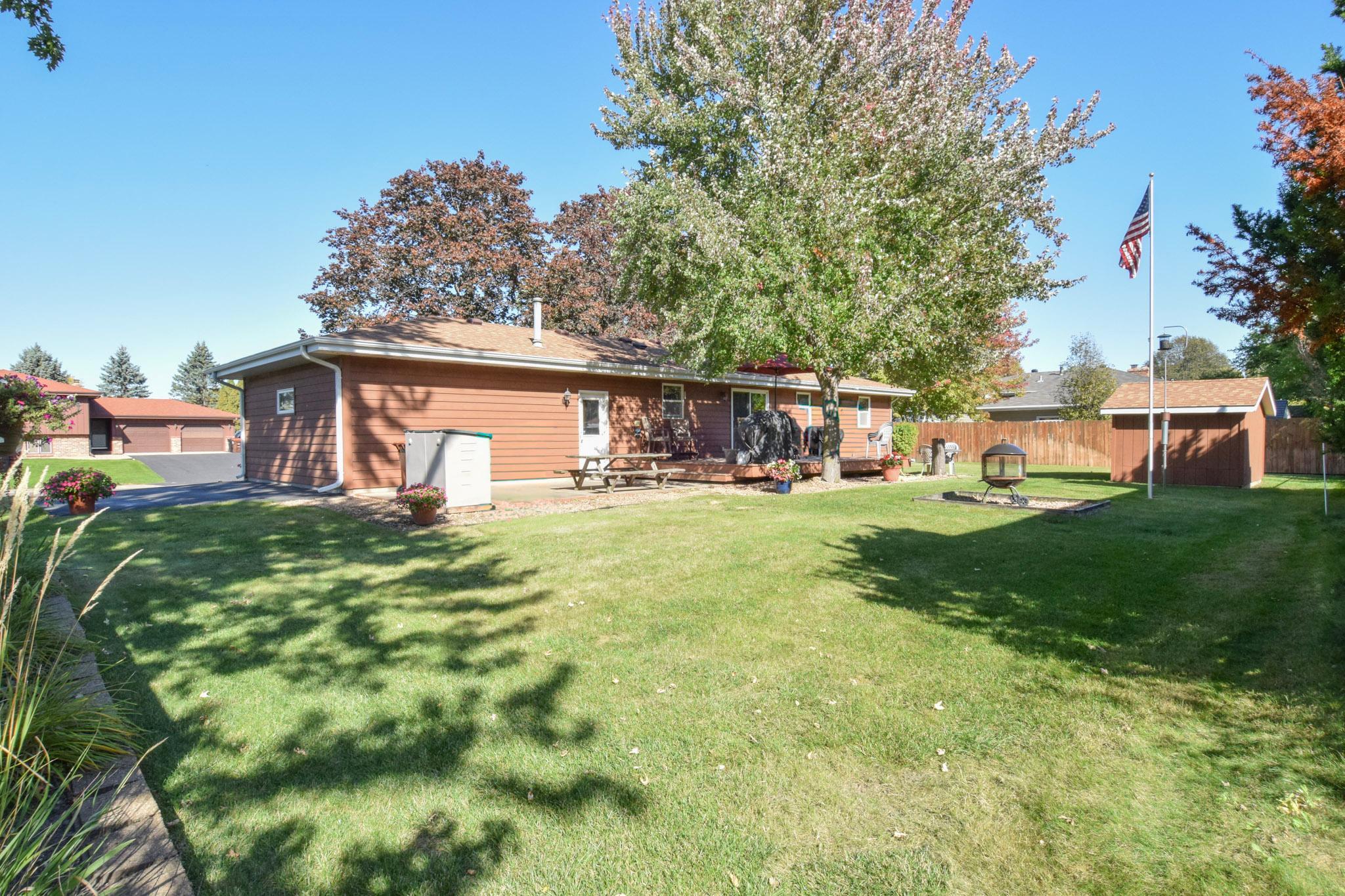 View of Residential at 2376 Standridge Avenue, Maplewood MN 55109, Maplewood (3 of 29) - Mike Wilen | Minnesota Team Real Estate