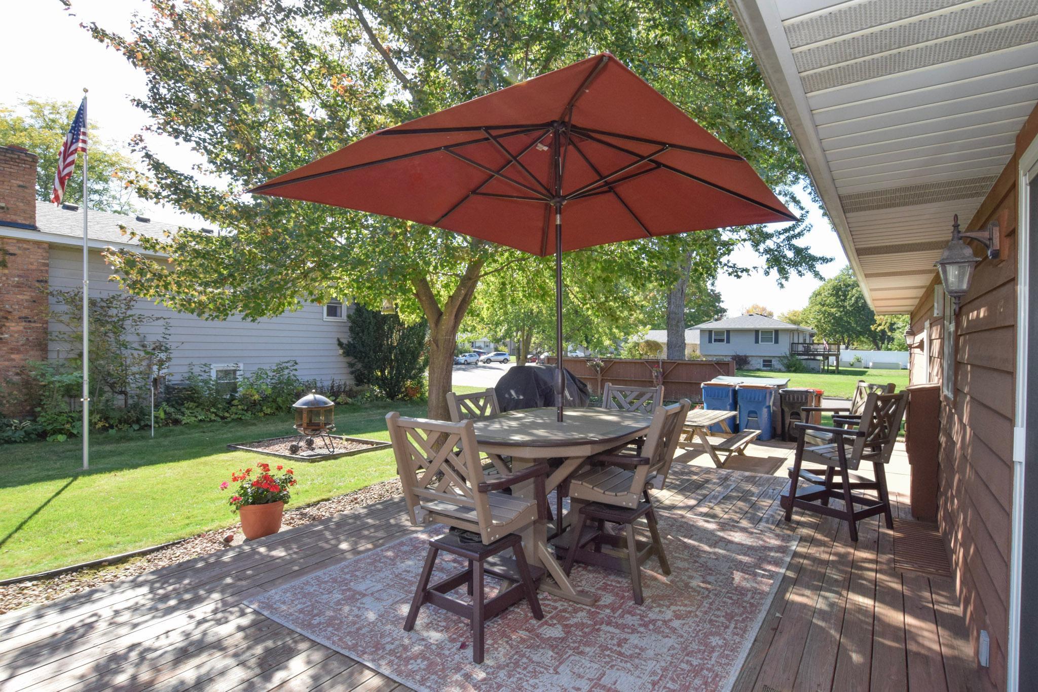 View of Residential at 2376 Standridge Avenue, Maplewood MN 55109, Maplewood (22 of 29) - Mike Wilen | Minnesota Team Real Estate