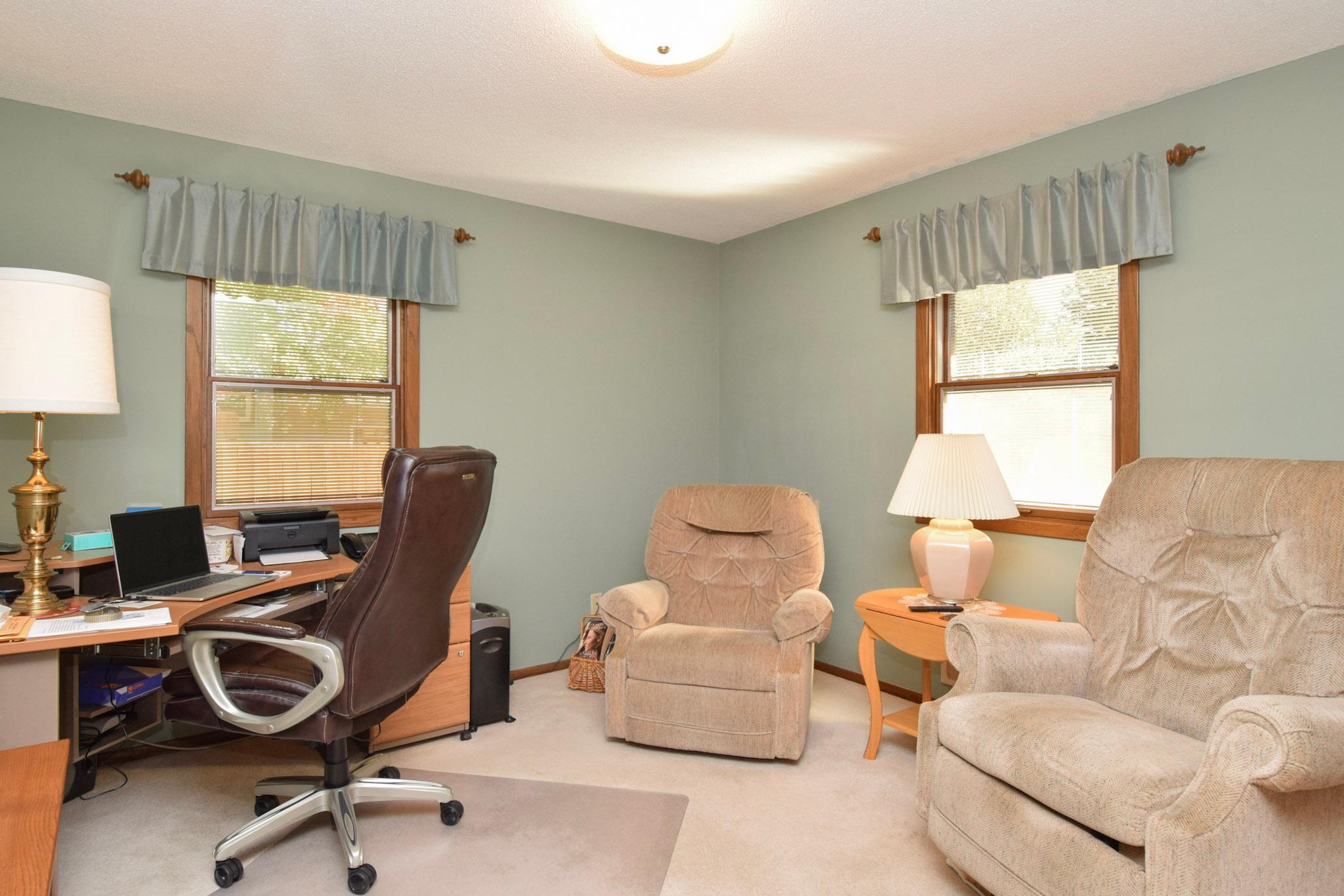 View of Residential at 2376 Standridge Avenue, Maplewood MN 55109, Maplewood (13 of 29) - Mike Wilen | Minnesota Team Real Estate
