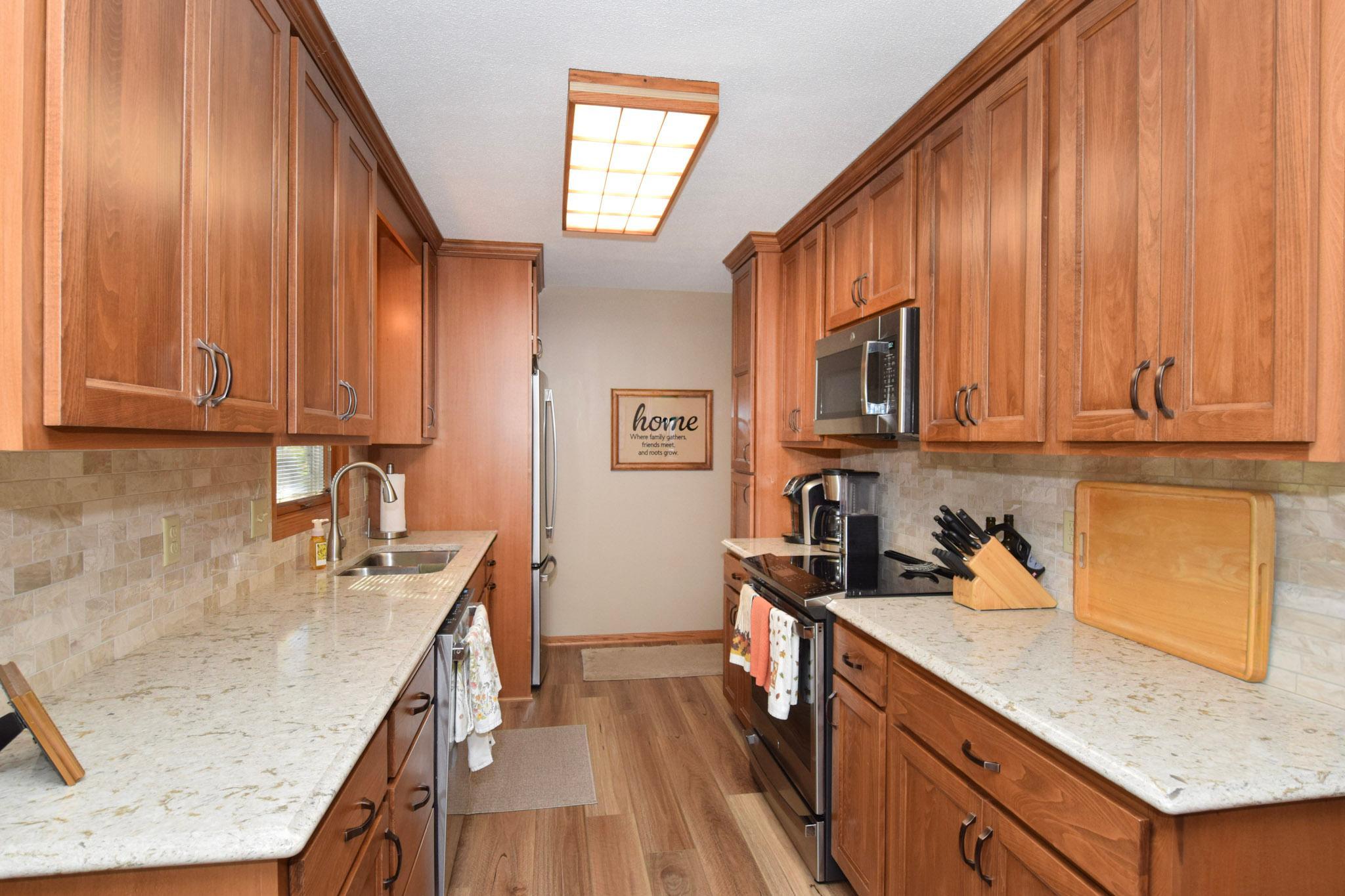 View of Residential at 2376 Standridge Avenue, Maplewood MN 55109, Maplewood (9 of 29) - Mike Wilen | Minnesota Team Real Estate