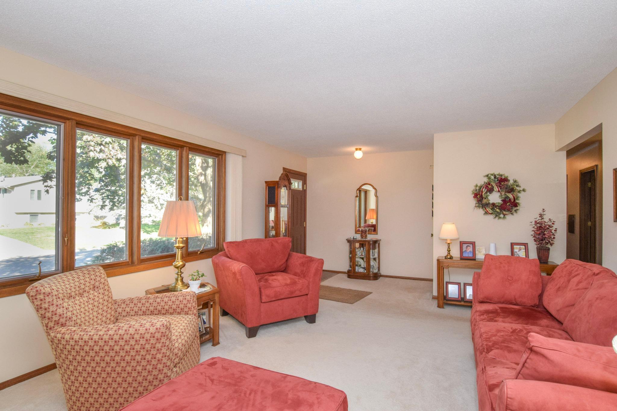 View of Residential at 2376 Standridge Avenue, Maplewood MN 55109, Maplewood (5 of 29) - Mike Wilen | Minnesota Team Real Estate