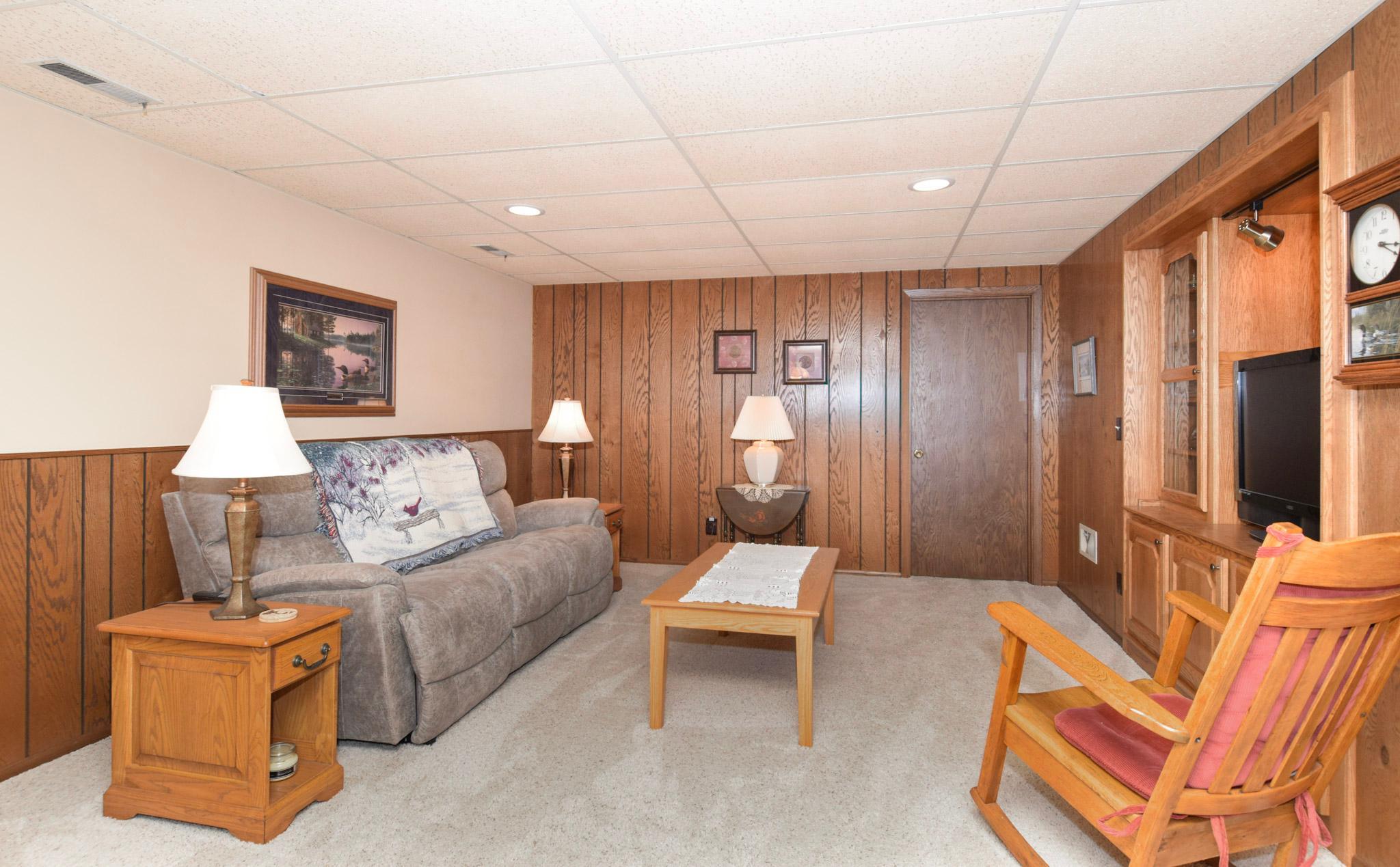 View of Residential at 2376 Standridge Avenue, Maplewood MN 55109, Maplewood (16 of 29) - Mike Wilen | Minnesota Team Real Estate