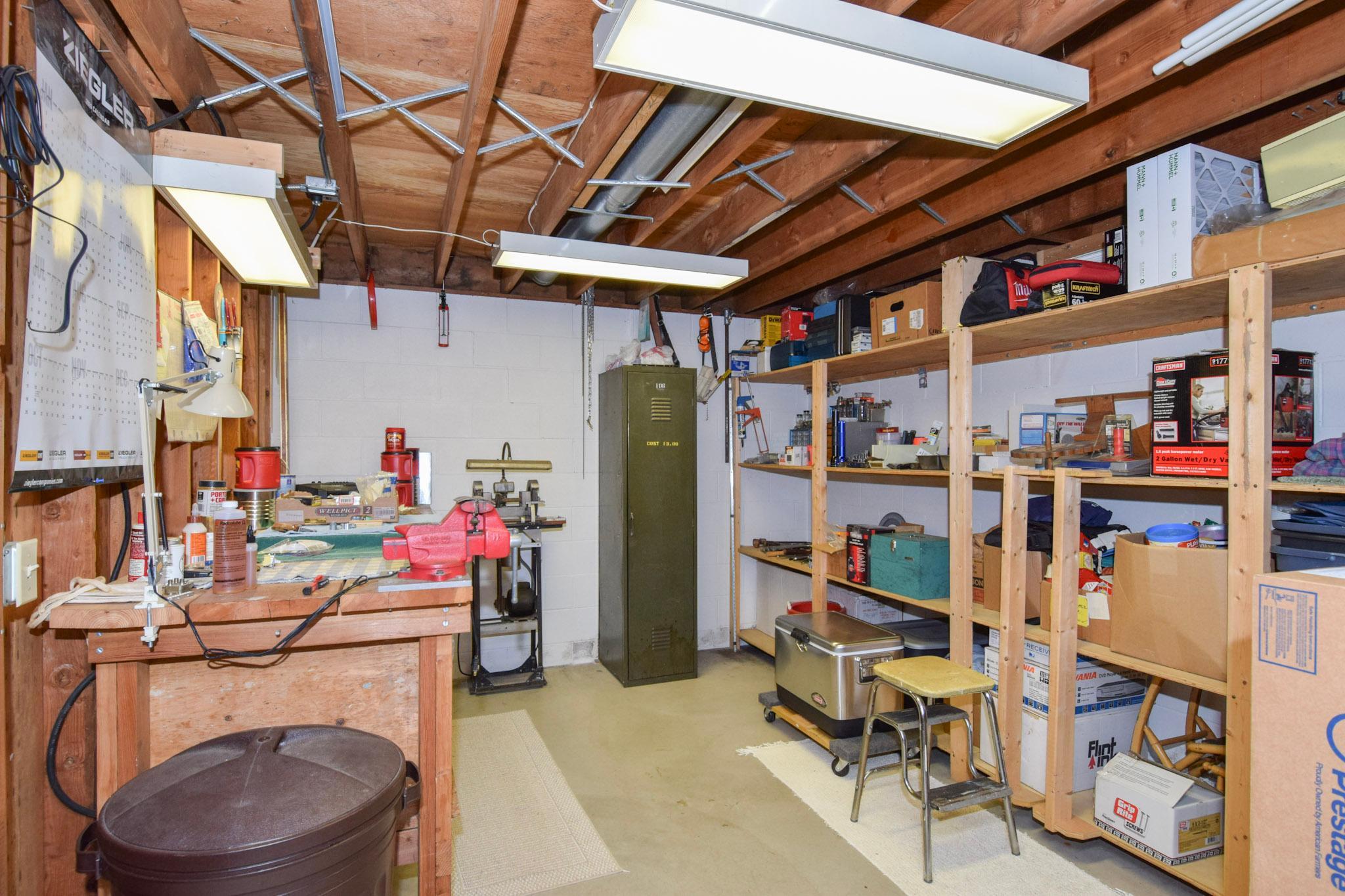 View of Residential at 2376 Standridge Avenue, Maplewood MN 55109, Maplewood (19 of 29) - Mike Wilen | Minnesota Team Real Estate