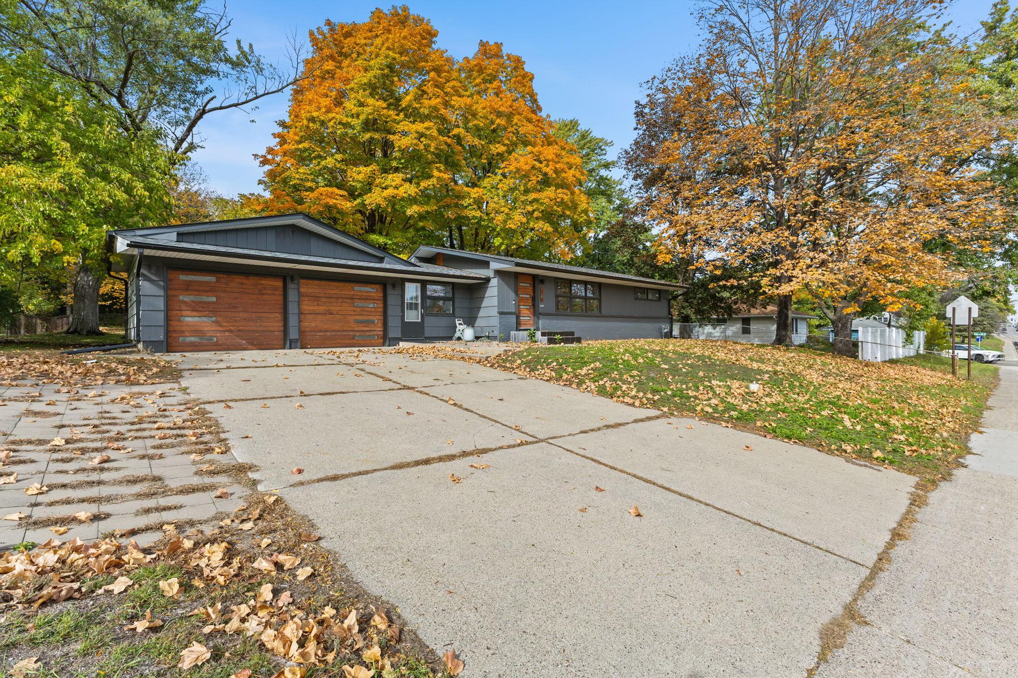 View of Residential at 8320 Penn Avenue, Bloomington MN 55431, Bloomington (4 of 47) - Mike Wilen | Minnesota Team Real Estate