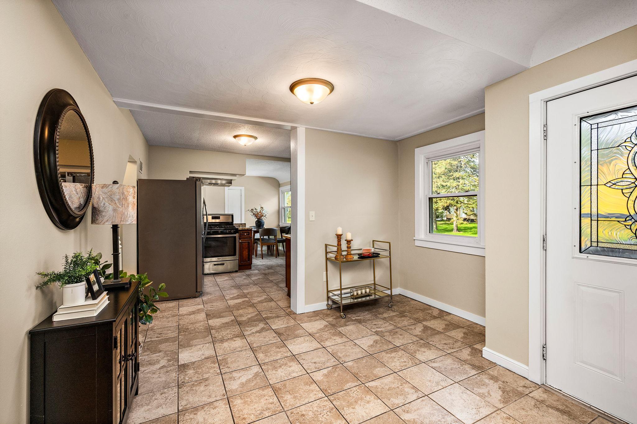 View of Residential at 2338 15th Avenue, North Saint Paul MN 55109, North Saint Paul (10 of 34) - Mike Wilen | Minnesota Team Real Estate