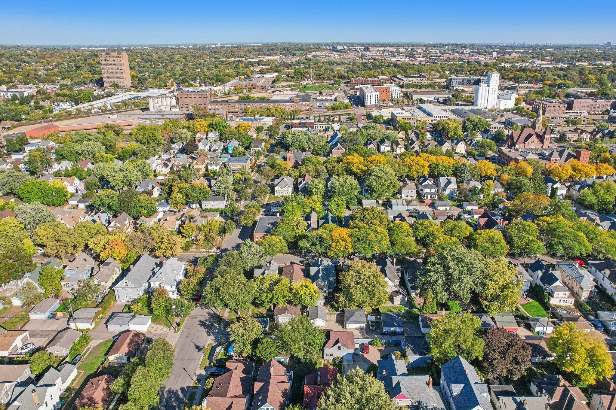 View of Residential Income at 1425 Jefferson Street, Minneapolis MN 55413, Minneapolis (38 of 51) - Mike Wilen | Minnesota Team Real Estate