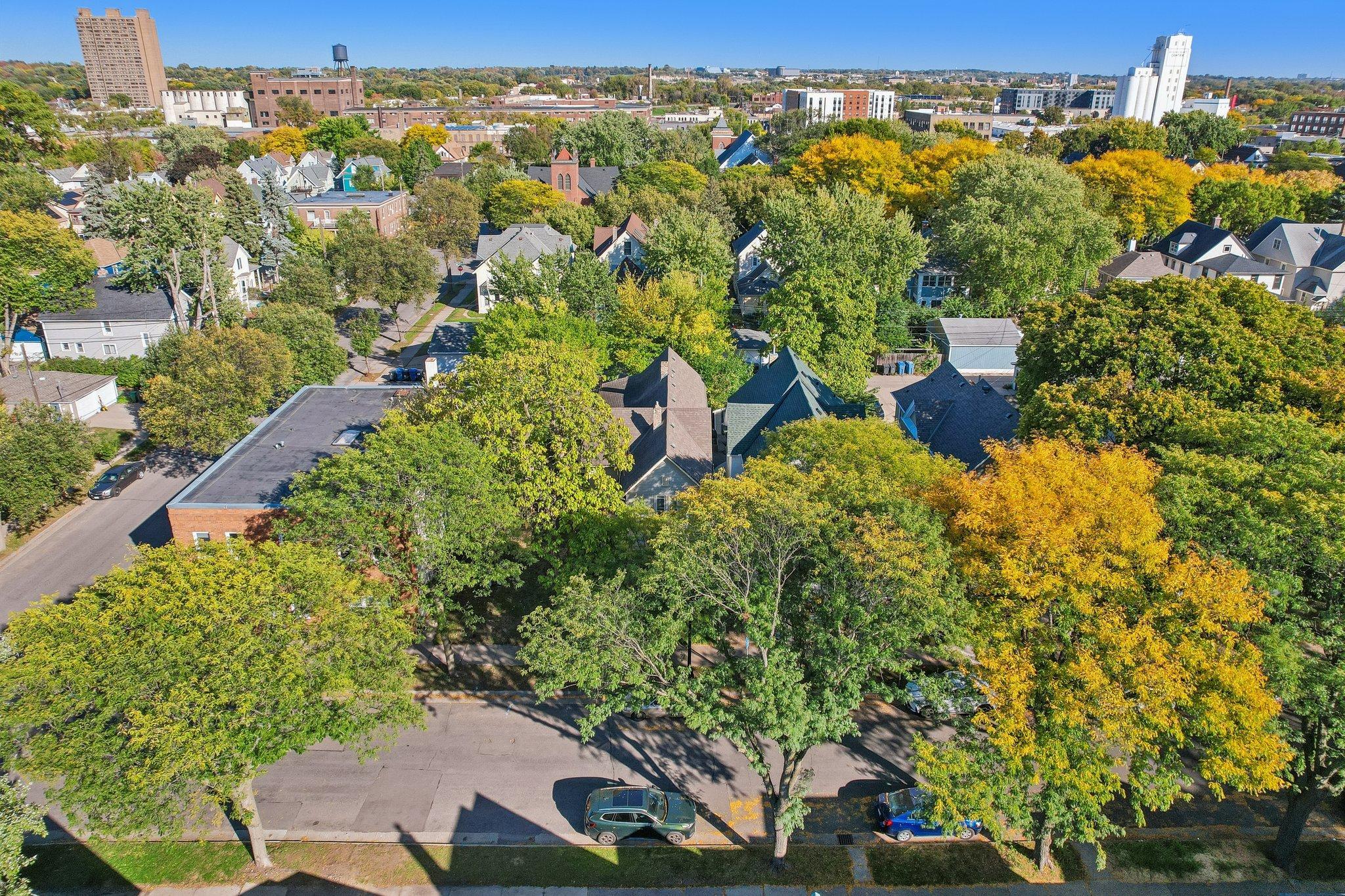 View of Residential Income at 1425 Jefferson Street, Minneapolis MN 55413, Minneapolis (34 of 51) - Mike Wilen | Minnesota Team Real Estate