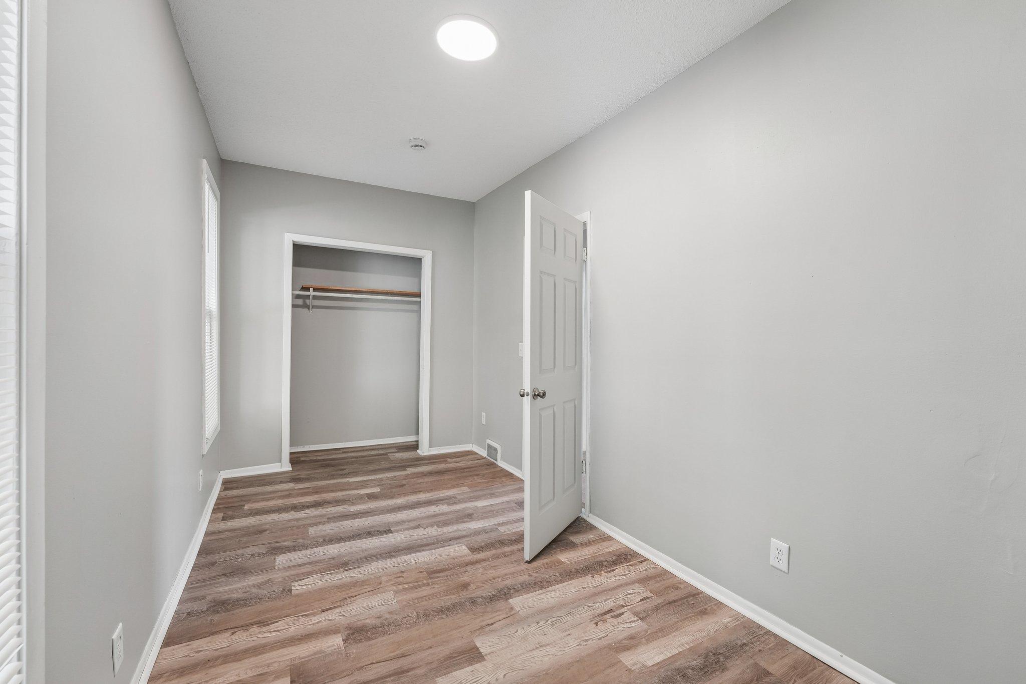 View of Residential Income at 1425 Jefferson Street, Minneapolis MN 55413, Minneapolis (23 of 51) - Mike Wilen | Minnesota Team Real Estate