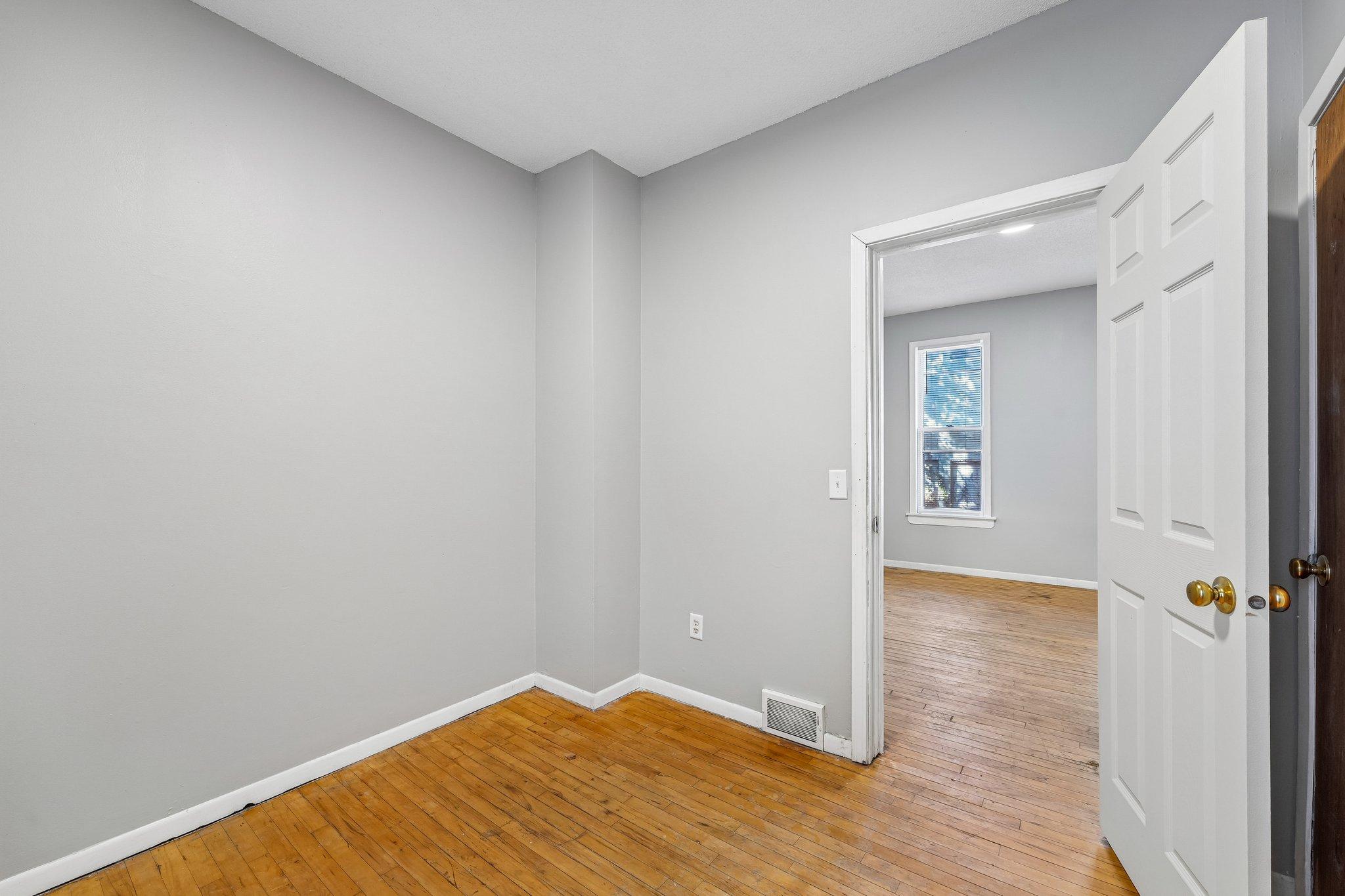 View of Residential Income at 1425 Jefferson Street, Minneapolis MN 55413, Minneapolis (17 of 51) - Mike Wilen | Minnesota Team Real Estate