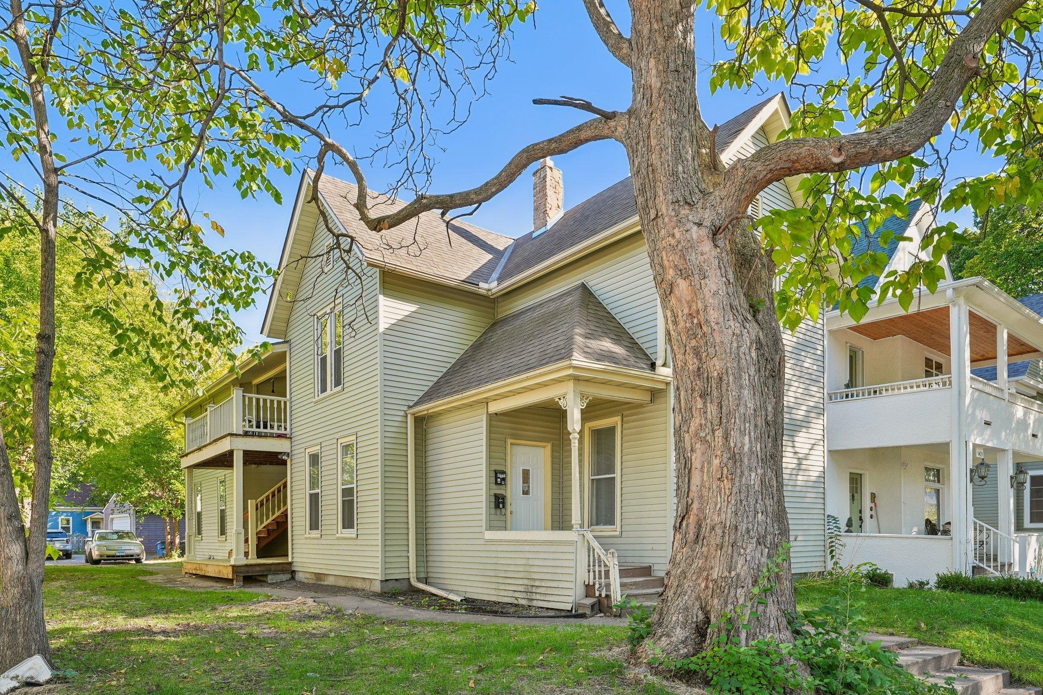 View of Duplex Up and Down at 1425 Jefferson Street, Minneapolis - Mike Wilen | Minnesota Team Real Estate