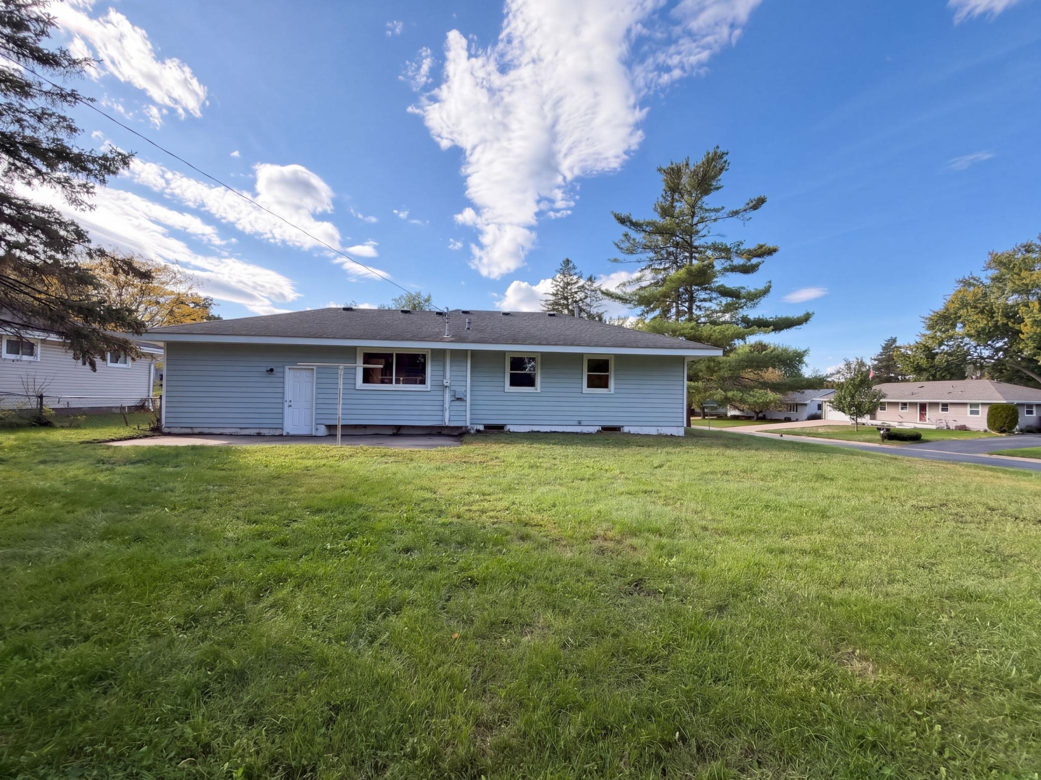 View of Residential at 5964 Decatur Avenue, New Hope MN 55428, New Hope (30 of 31) - Mike Wilen | Minnesota Team Real Estate