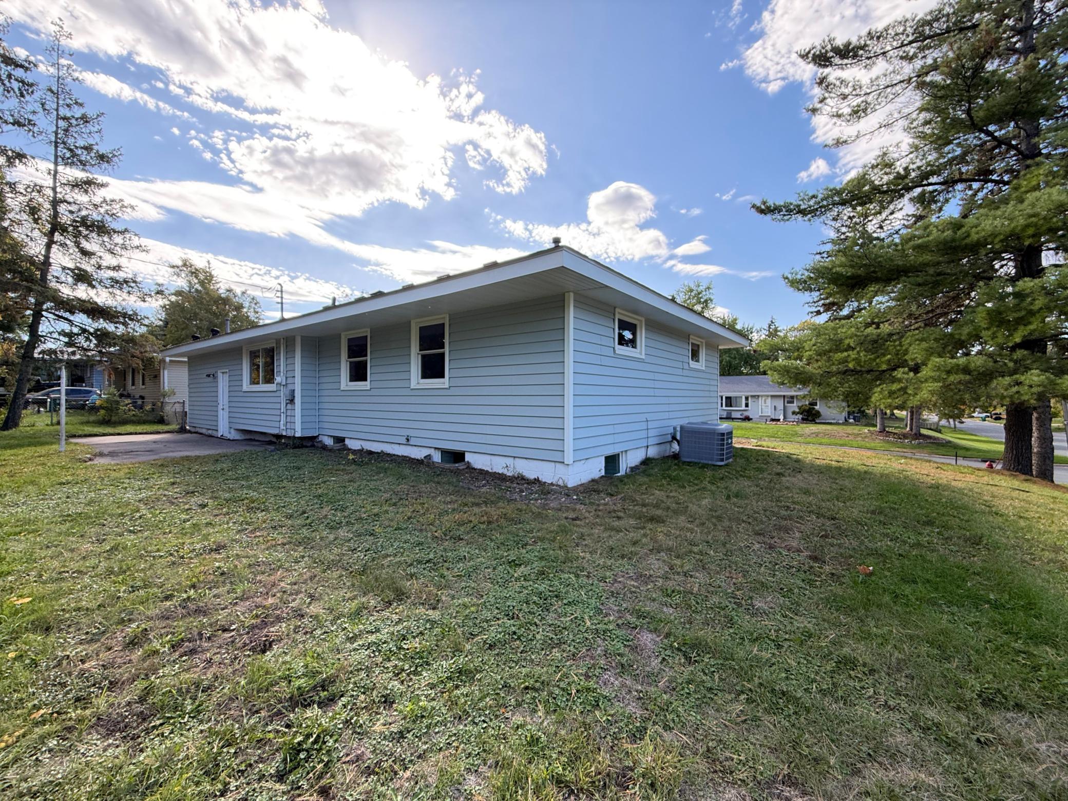 View of Residential at 5964 Decatur Avenue, New Hope MN 55428, New Hope (29 of 31) - Mike Wilen | Minnesota Team Real Estate