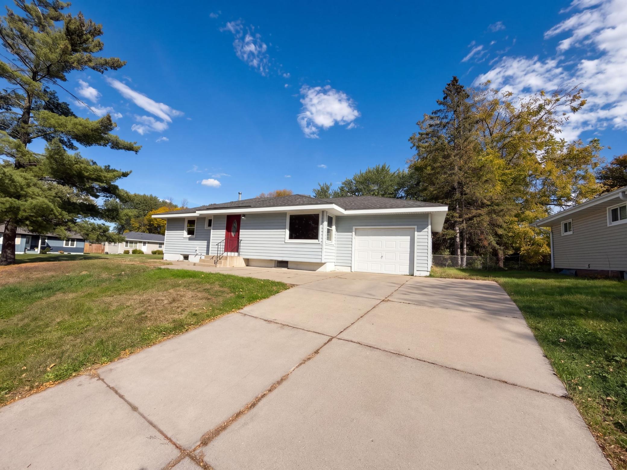 View of Residential at 5964 Decatur Avenue, New Hope MN 55428, New Hope (25 of 31) - Mike Wilen | Minnesota Team Real Estate