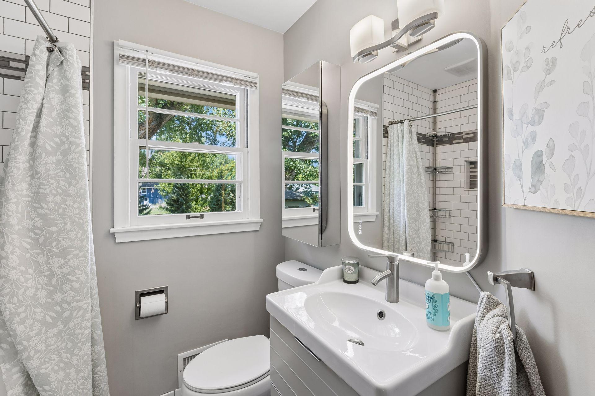 View of Residential at 6810 24th Street, Saint Louis Park MN 55426, Saint Louis Park (14 of 29) - Mike Wilen | Minnesota Team Real Estate