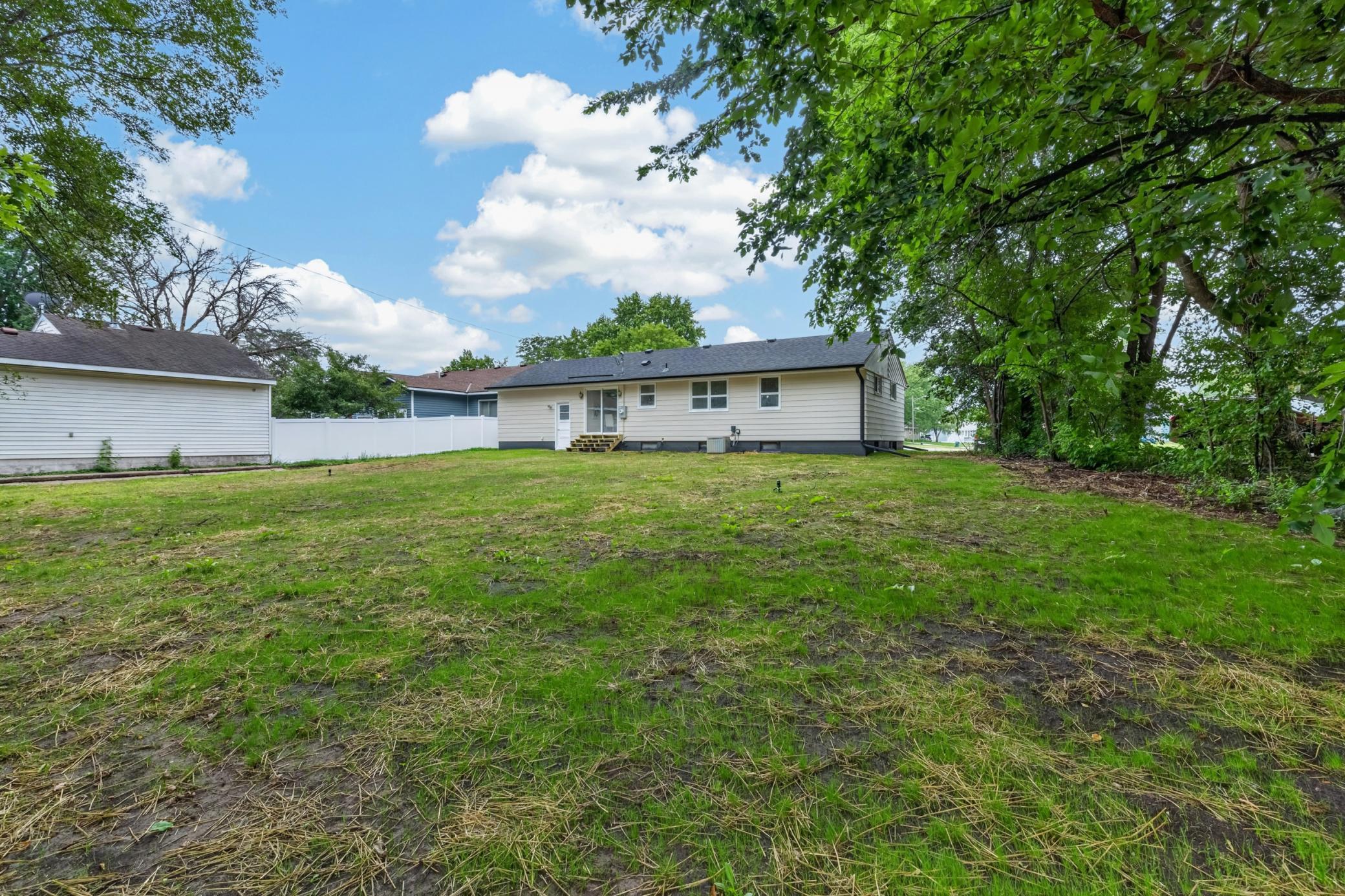 View of Residential at 1211 Sunnyside Drive, Farmington MN 55024, Farmington (16 of 18) - Mike Wilen | Minnesota Team Real Estate