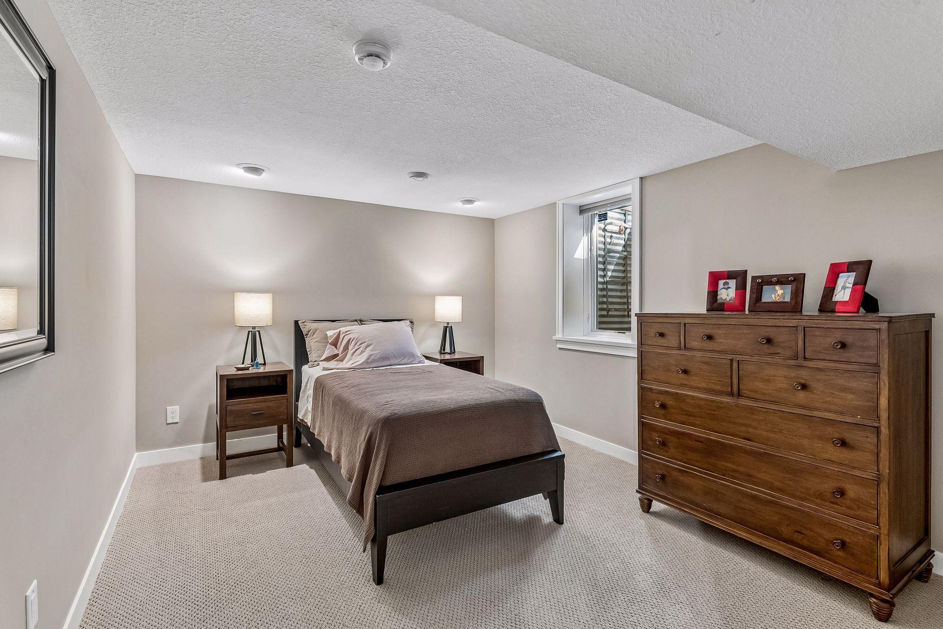 View of Residential at 6100 Idylwood Drive, Edina MN 55436, Edina (30 of 50) - Mike Wilen | Minnesota Team Real Estate
