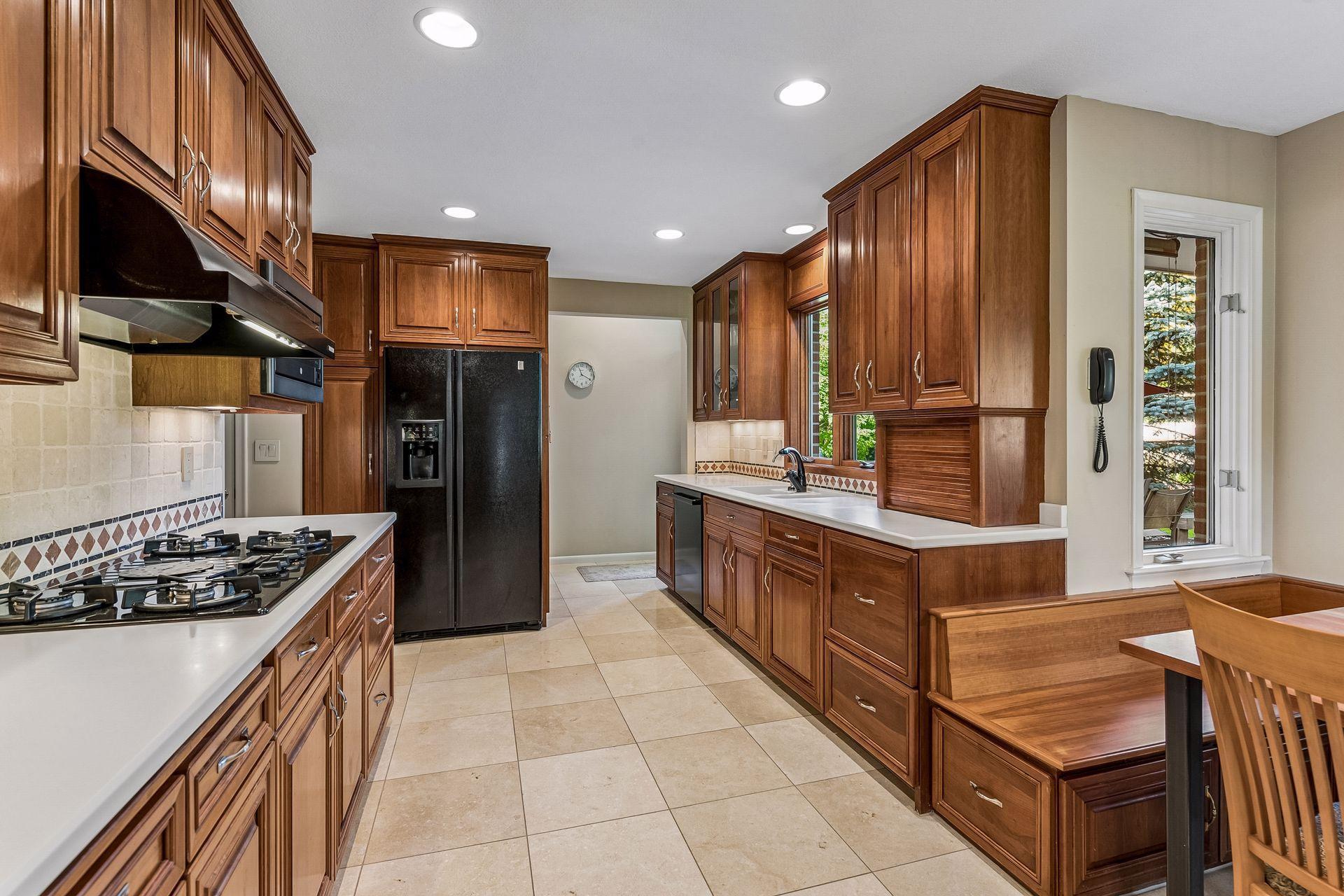 View of Residential at 6100 Idylwood Drive, Edina MN 55436, Edina (15 of 50) - Mike Wilen | Minnesota Team Real Estate