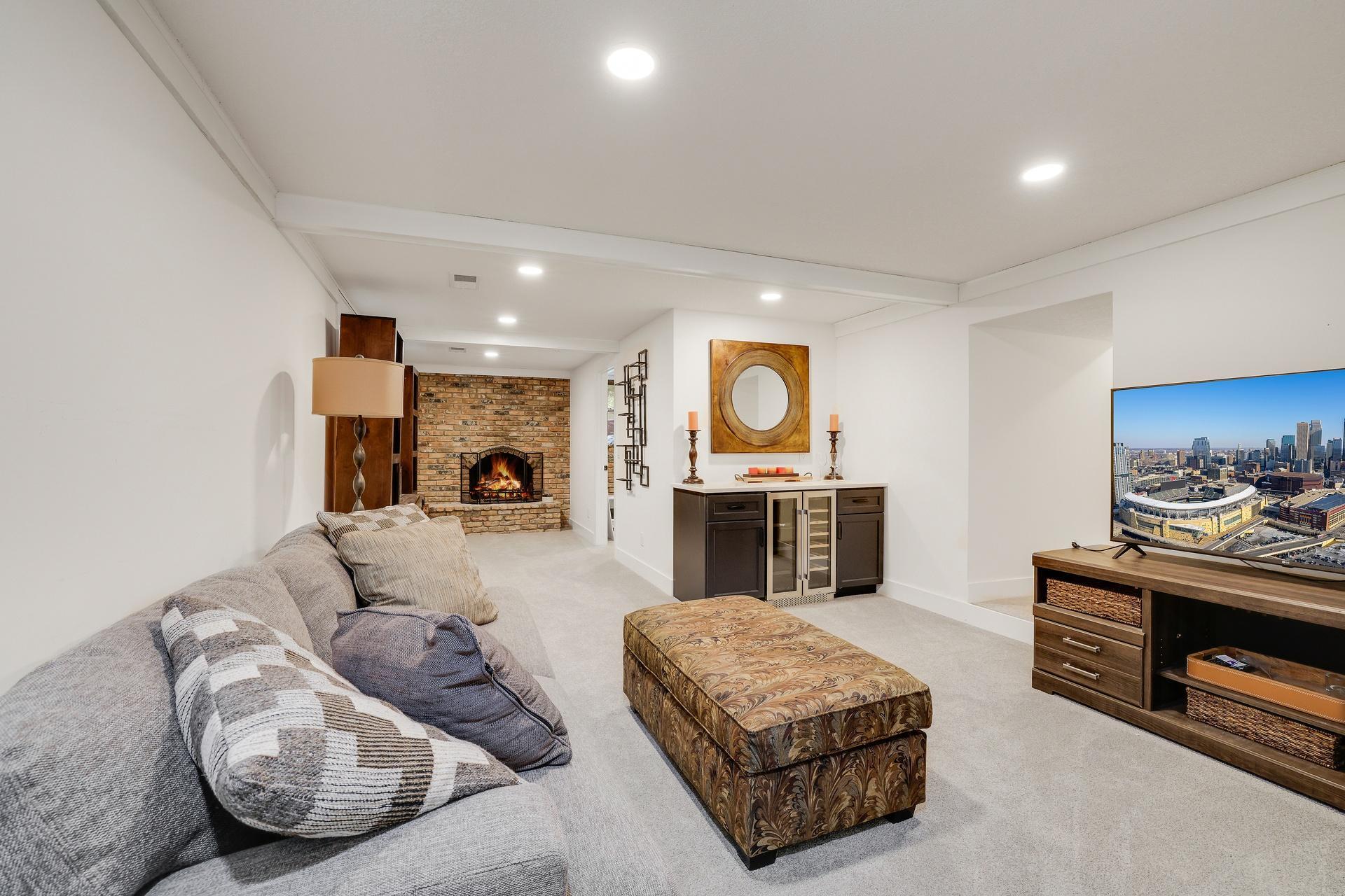 View of Residential at 15801 Day Place, Minnetonka MN 55345, Minnetonka (36 of 68) - Mike Wilen | Minnesota Team Real Estate