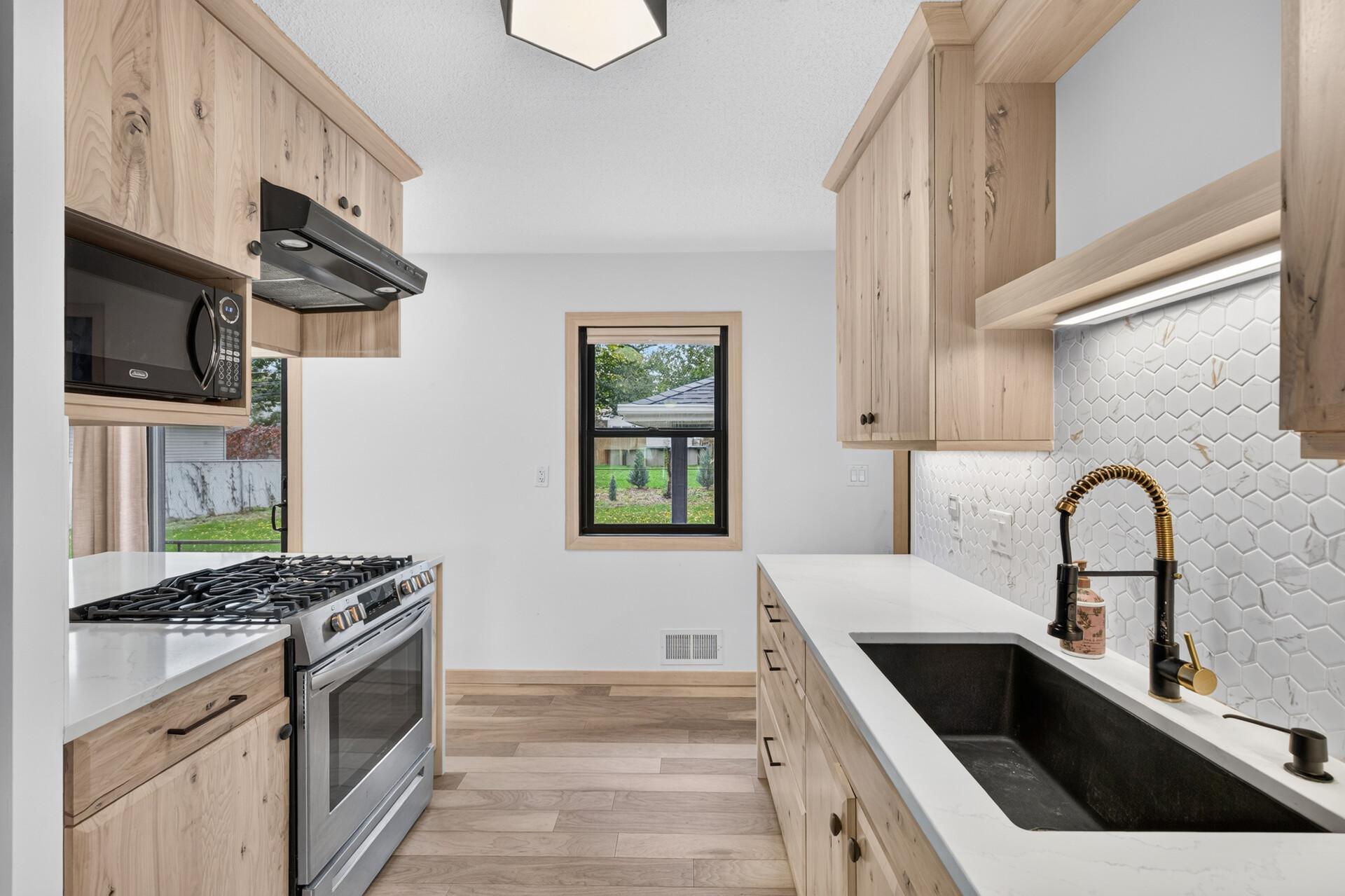 View of Residential at 1636 14th Avenue, Saint Paul Park MN 55071, Saint Paul Park (10 of 30) - Mike Wilen | Minnesota Team Real Estate