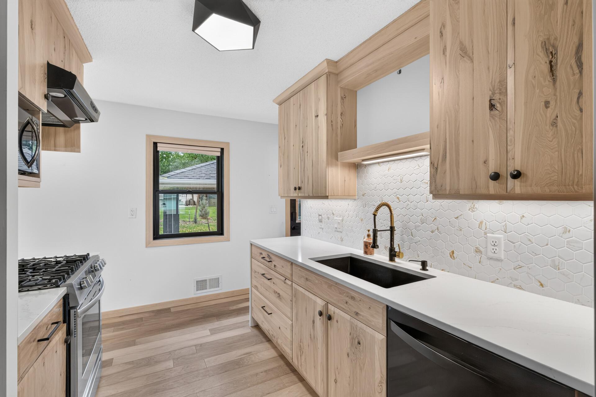 View of Residential at 1636 14th Avenue, Saint Paul Park MN 55071, Saint Paul Park (8 of 30) - Mike Wilen | Minnesota Team Real Estate