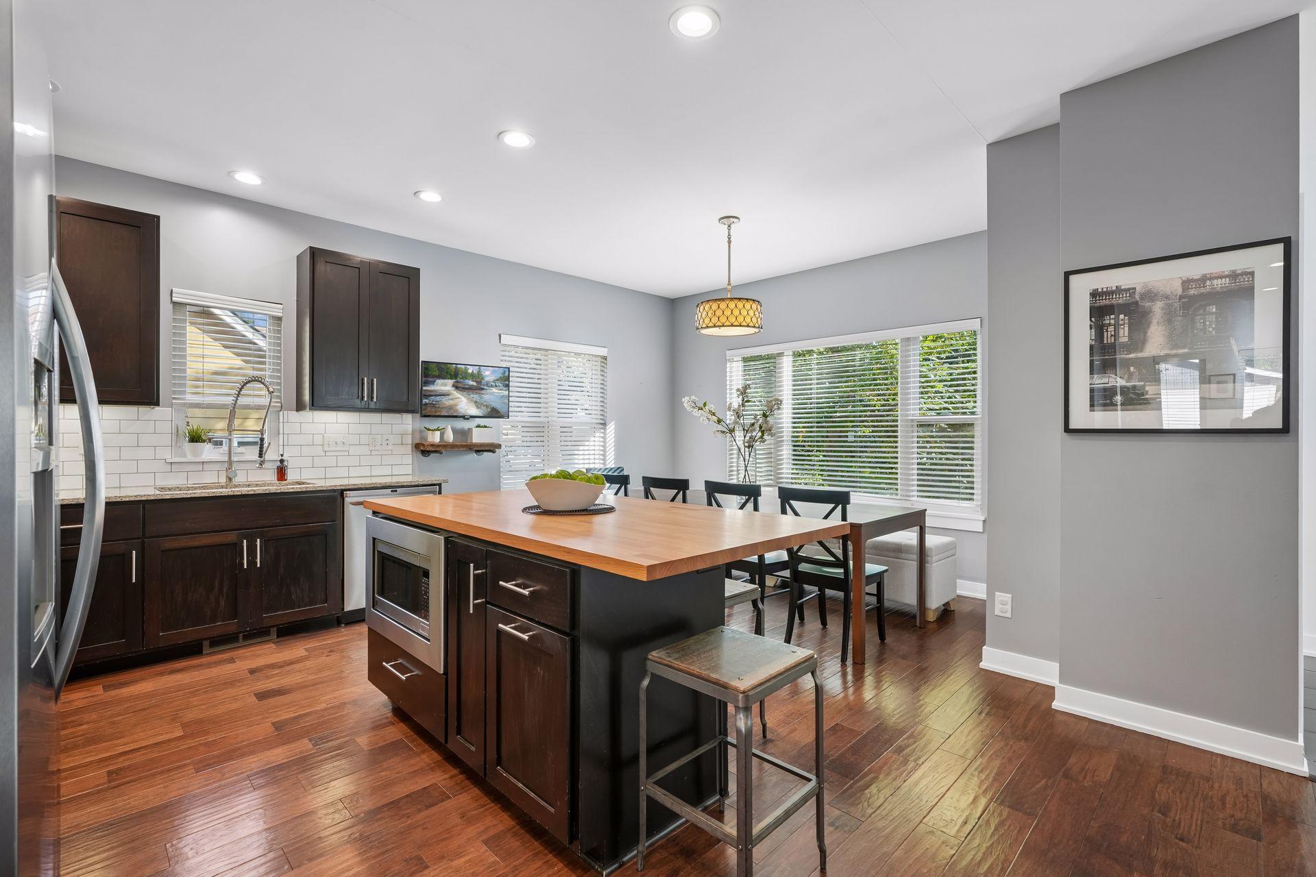 View of Residential at 1322 Washington Street, Minneapolis MN 55413, Minneapolis (9 of 47) - Mike Wilen | Minnesota Team Real Estate